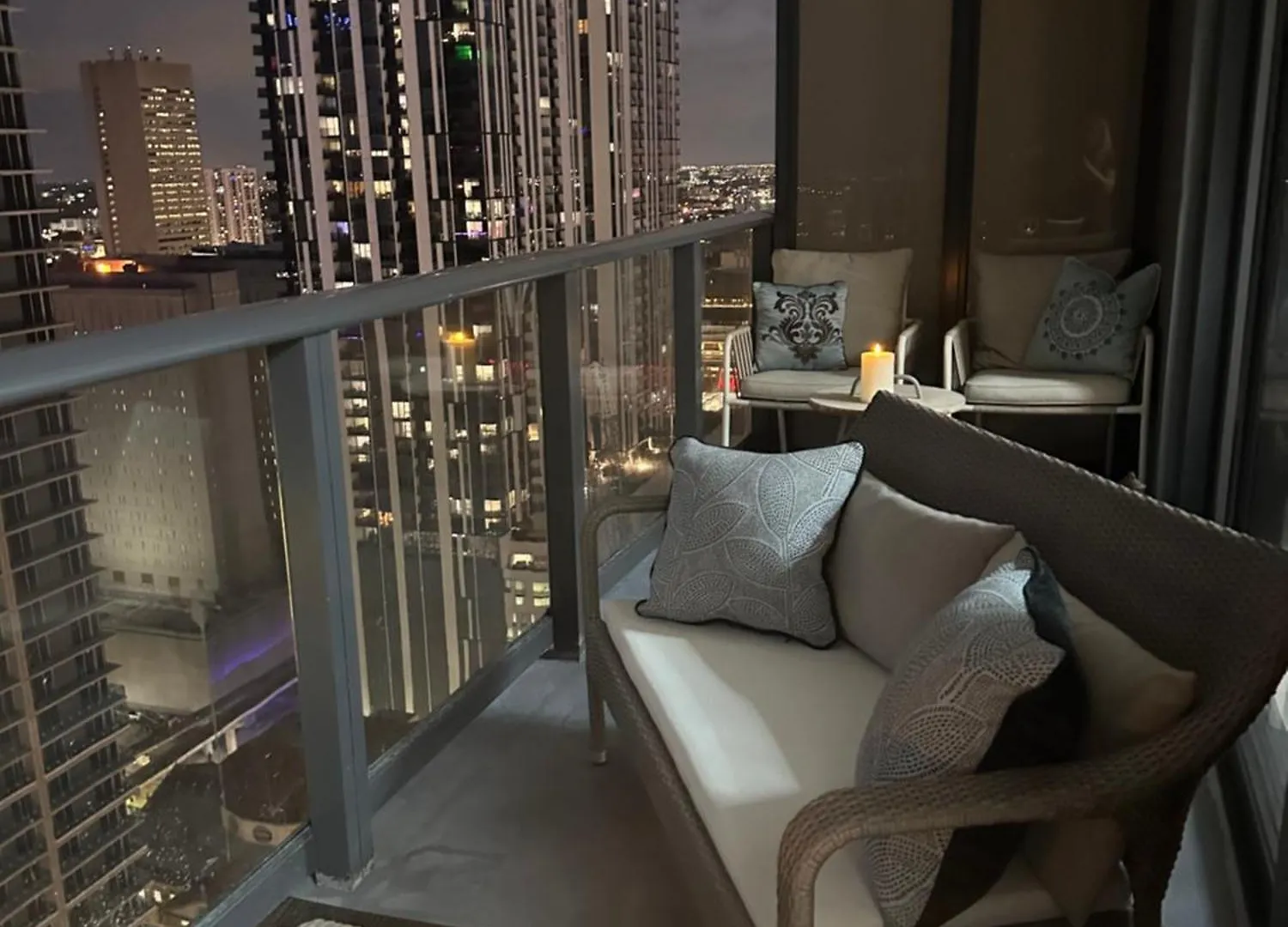 Magic Penthouse Balcony Ocean View, Pool Resort, Spa, Heart Of Miami