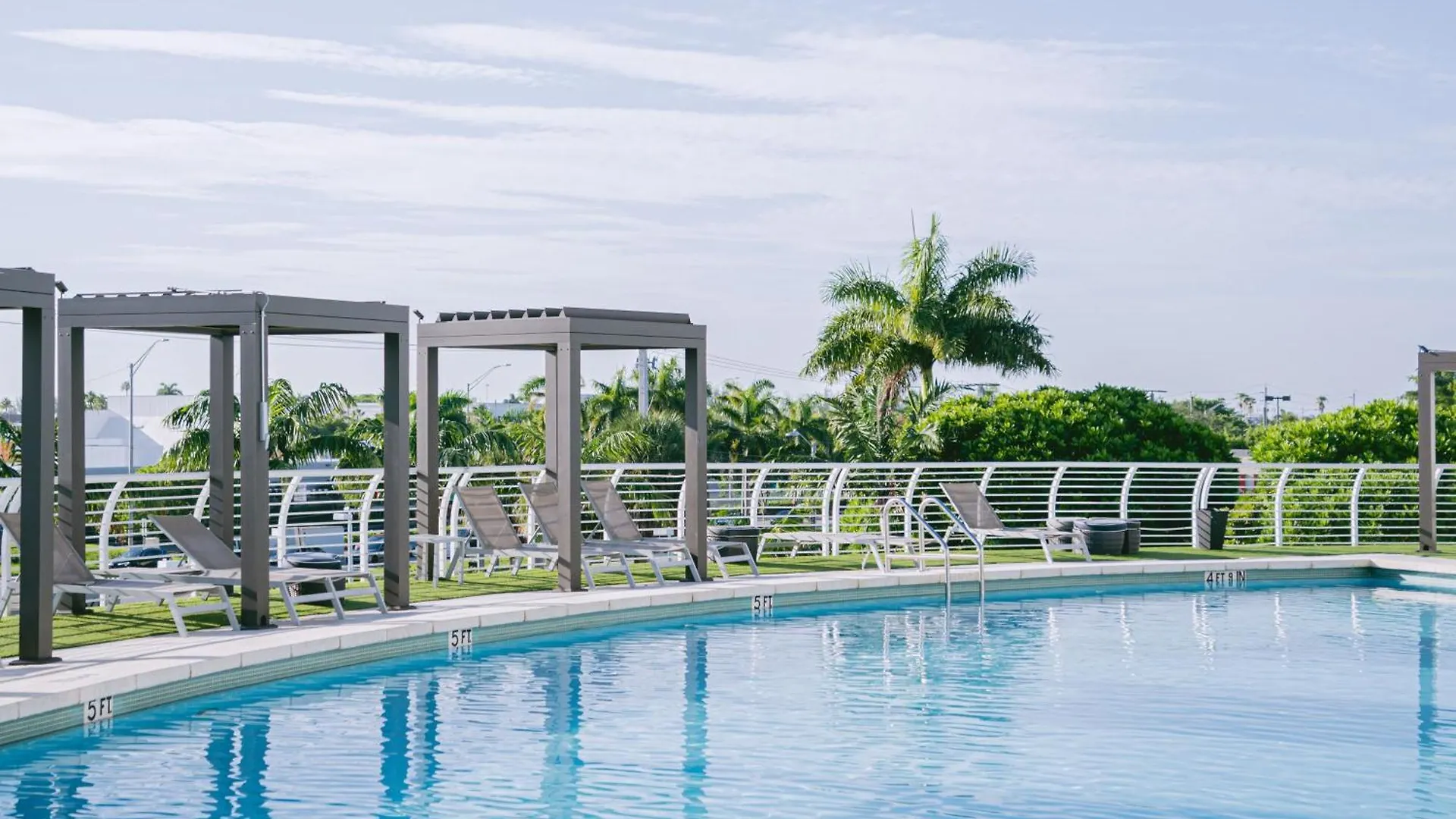 Hotel Nuvo - Miami / Doral