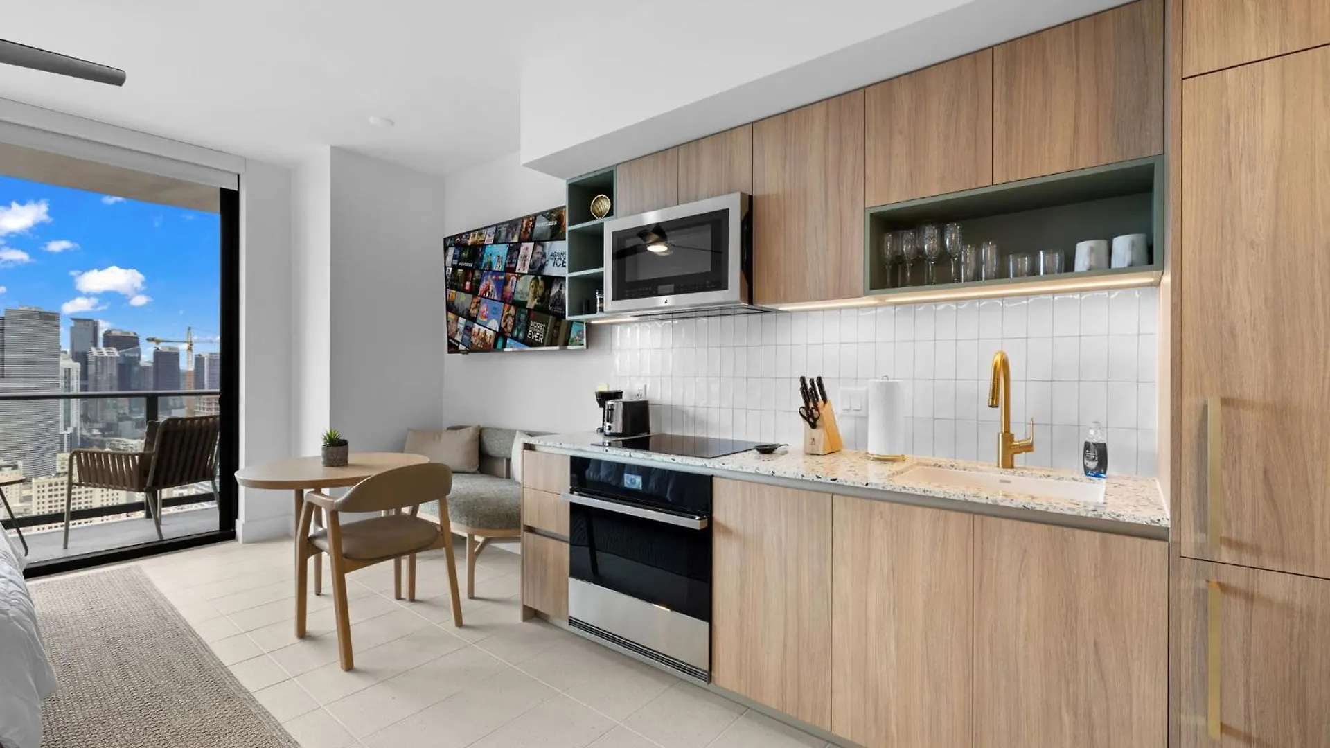 Ultimate Elegance With Panoramic Views Miami