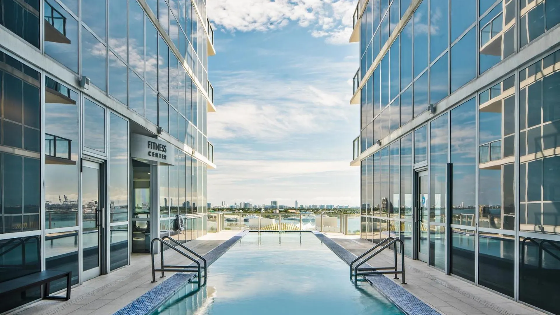 Ξενοδοχείο The Grayson Downtown 4*