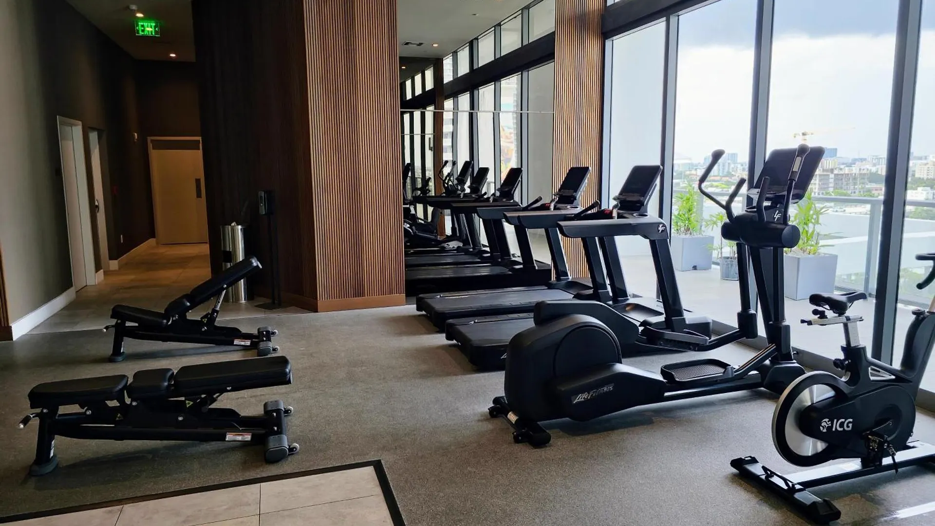 Smark Brickell With Free Parking By Cielo Miami