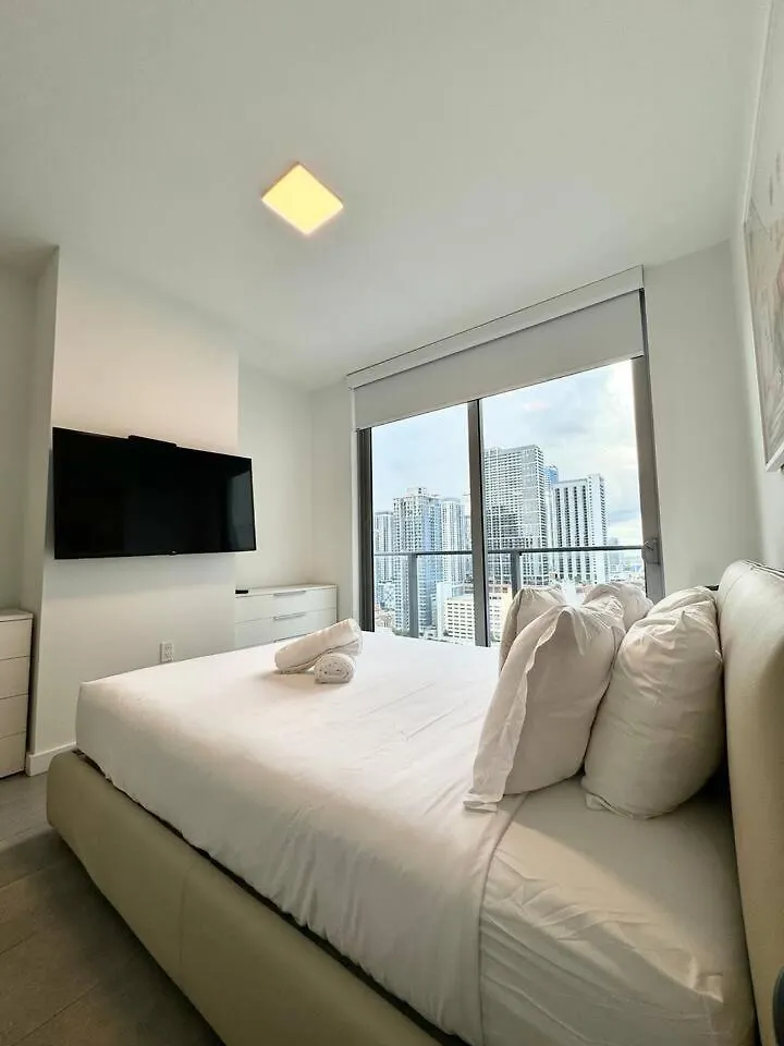 2 Bedrooms Design Downtown Pool And Gym Prázdninový dům Miami