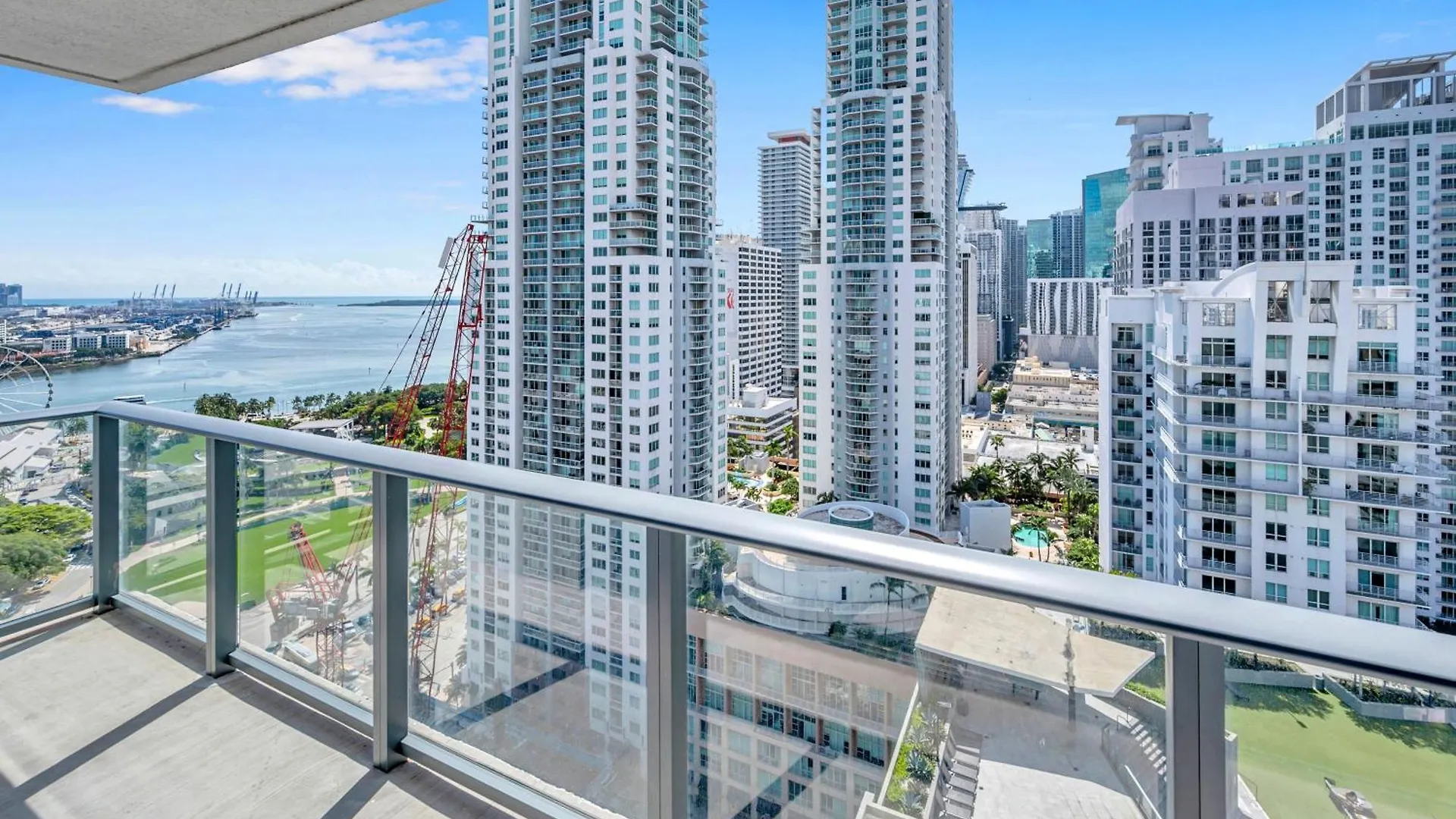 Appartement Mesmerizing Views Corner