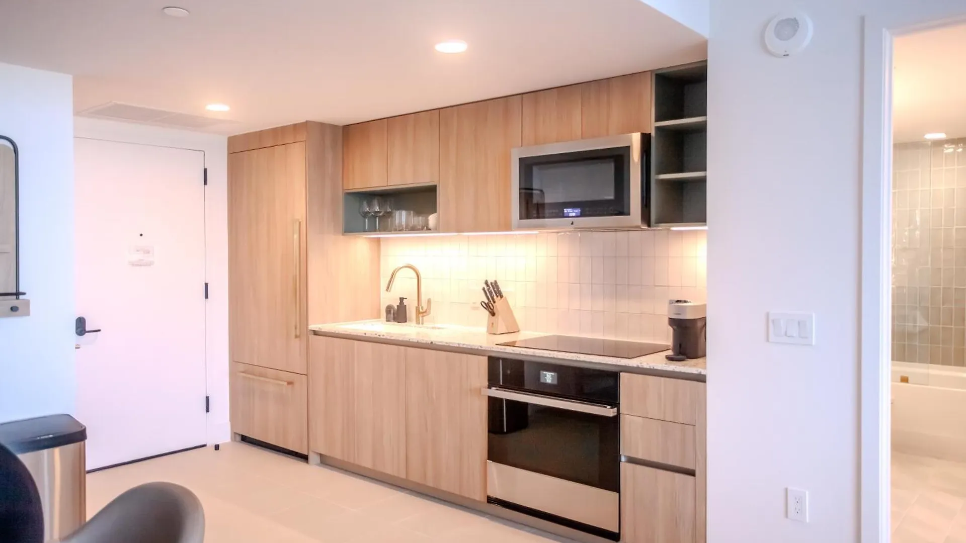Luxurious Downtown Escape Miami
