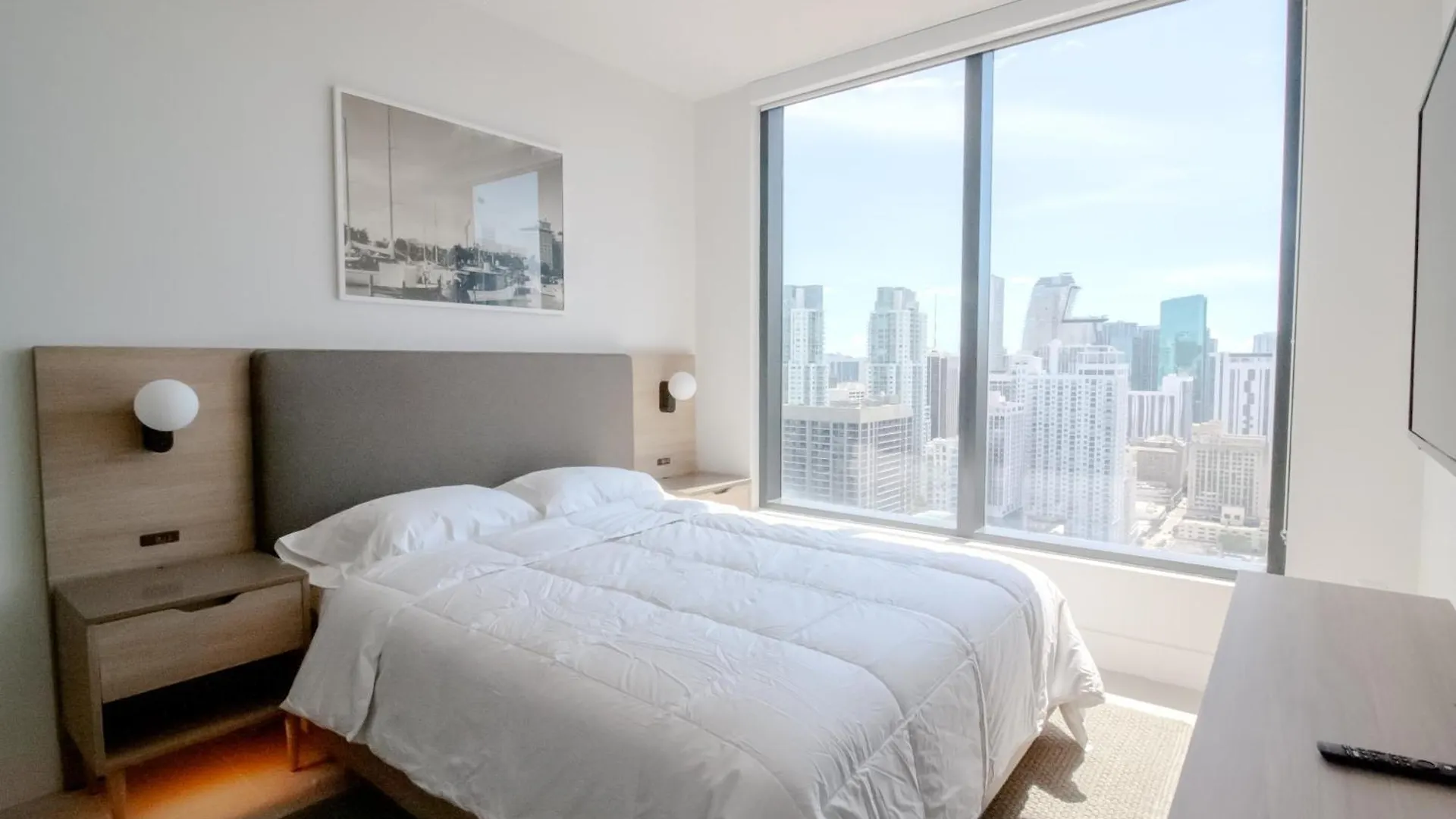 Luxurious Downtown Escape Apartment Miami