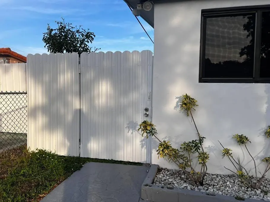 Apartman Spacious Private Close To Attractions Miami
