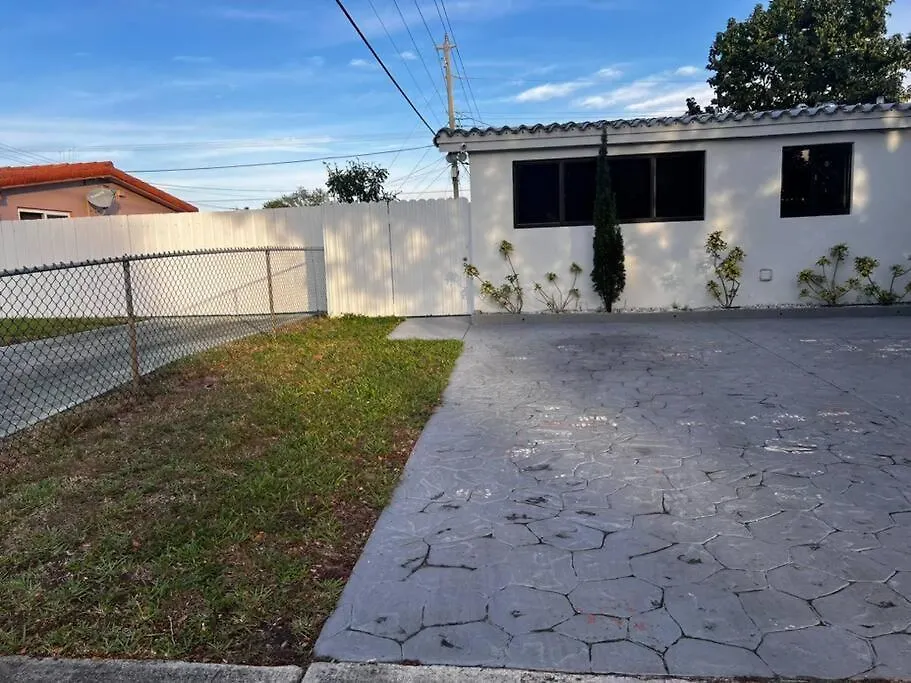 Spacious Private Close To Attractions Apartman *