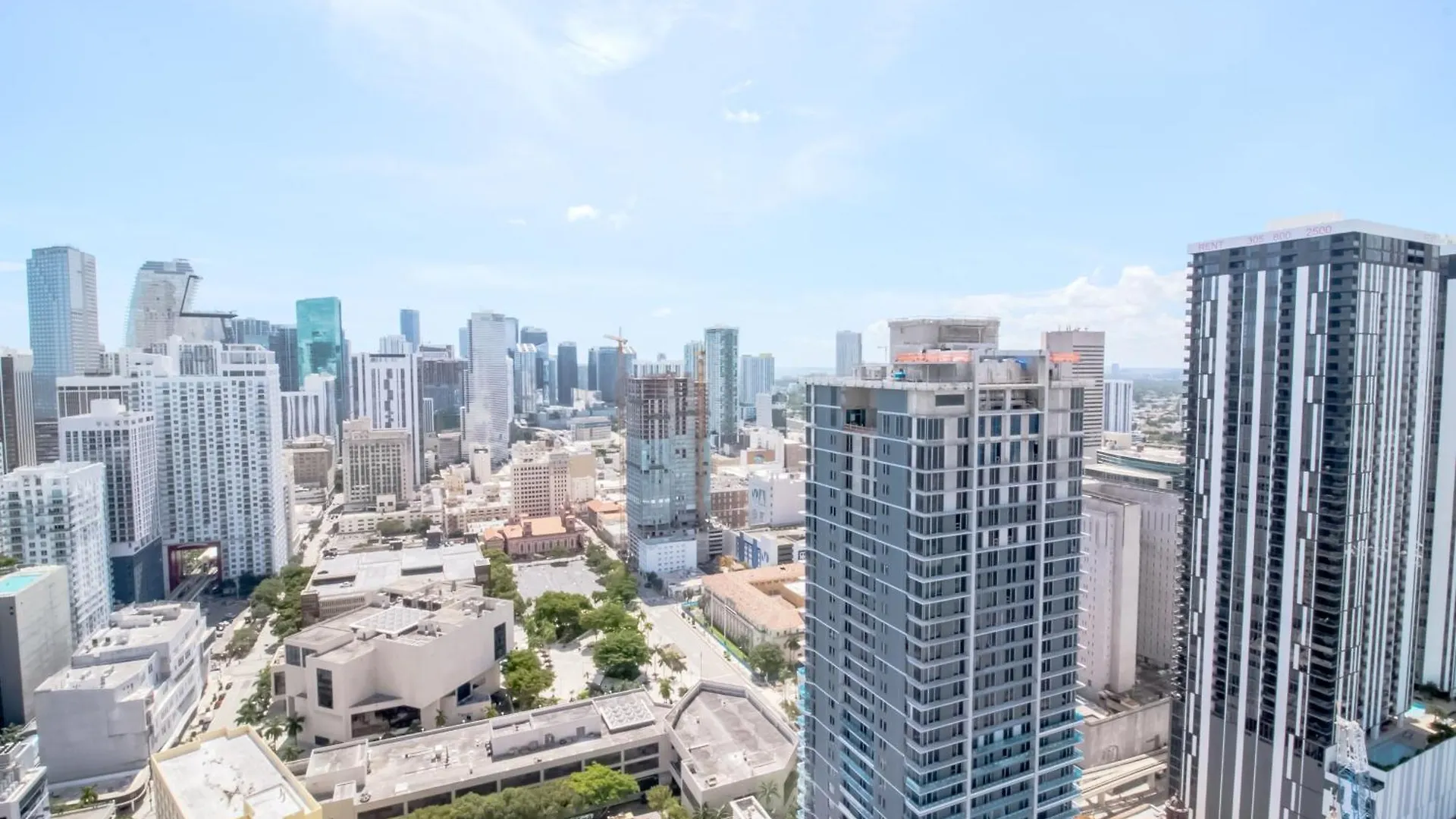 Luxurious 3 Bedroom With A View
