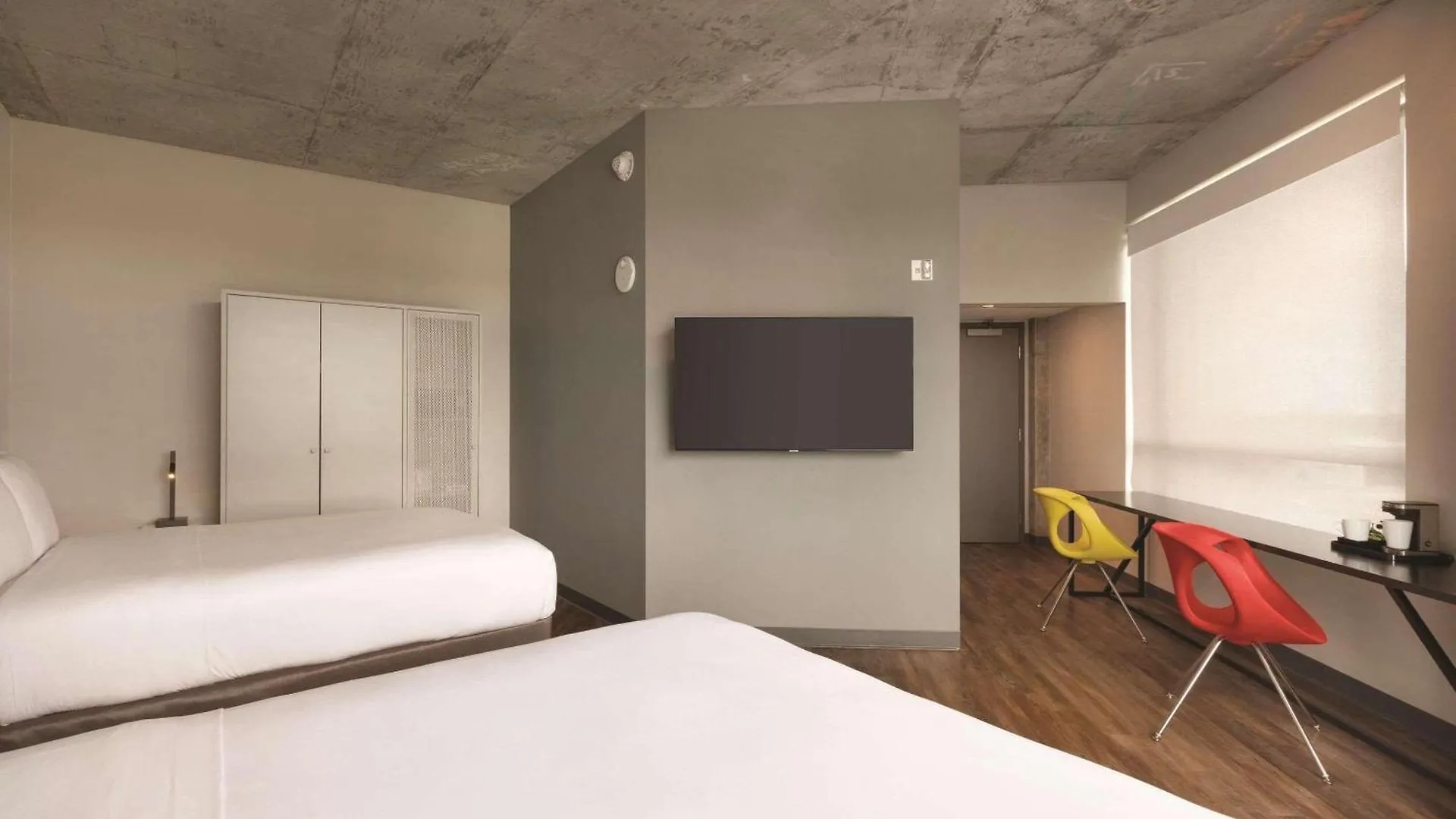 Radisson Red Airport Hotel 3*