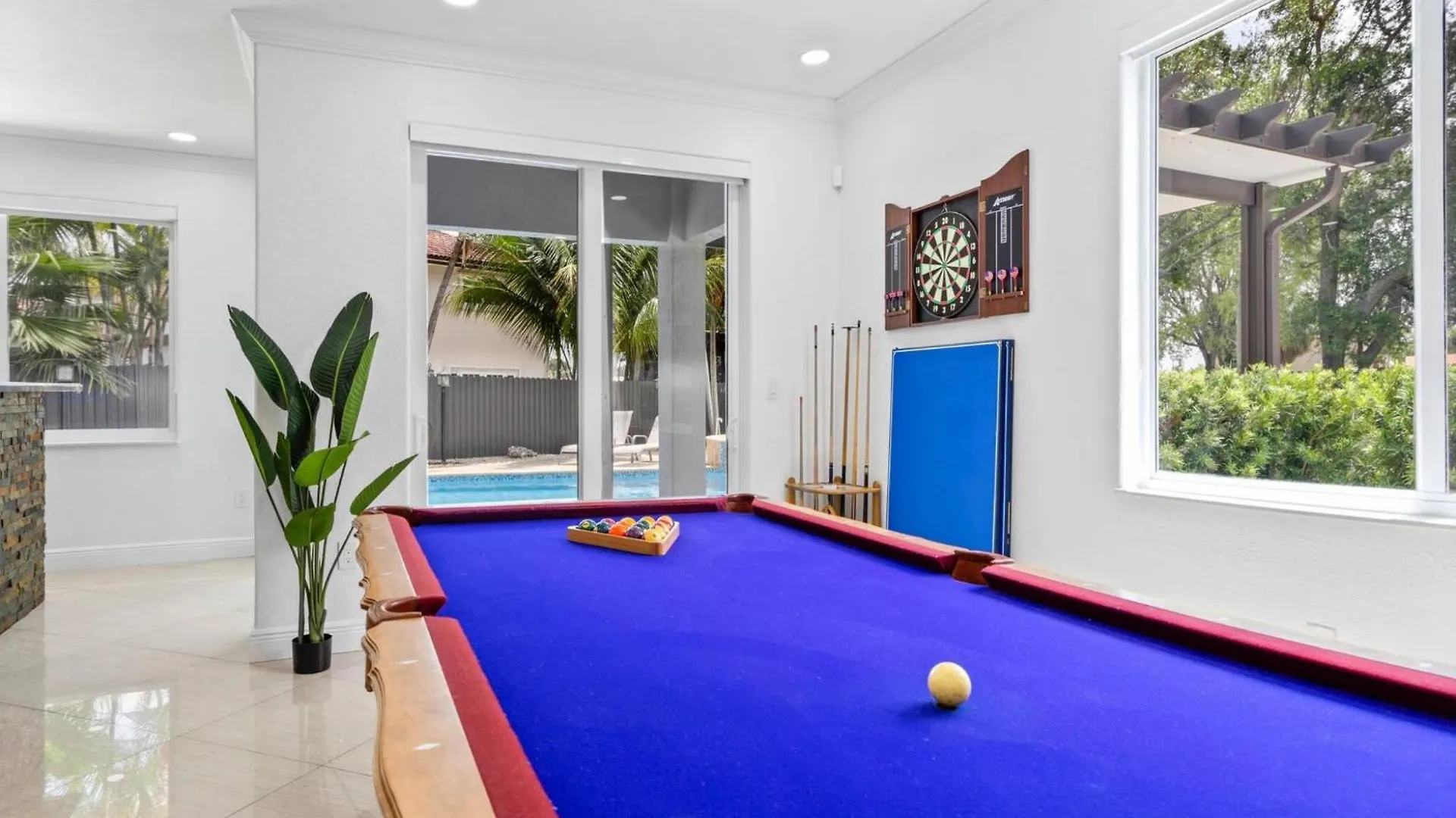 Luxe 5br I Pool Jacuzzi Fire Pit Piano