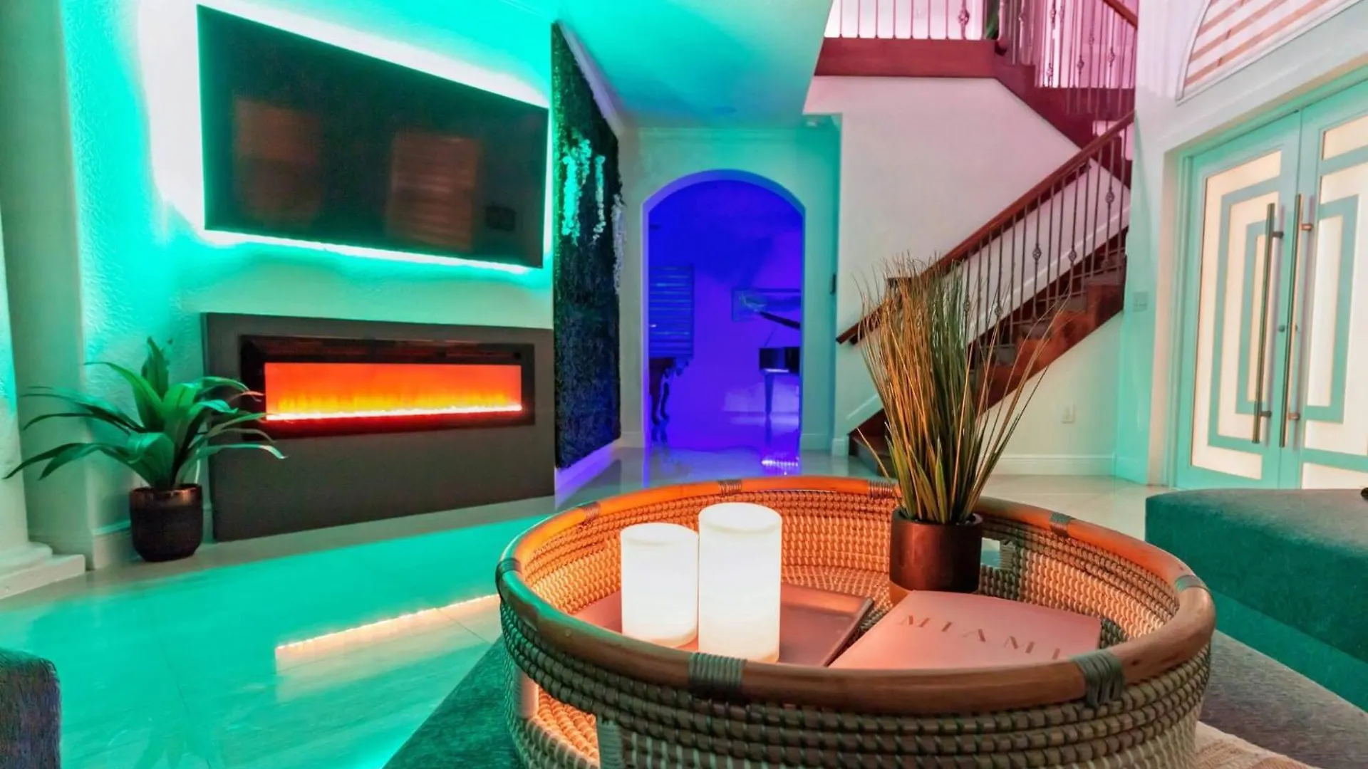 Luxe 5br I Pool Jacuzzi Fire Pit Piano *