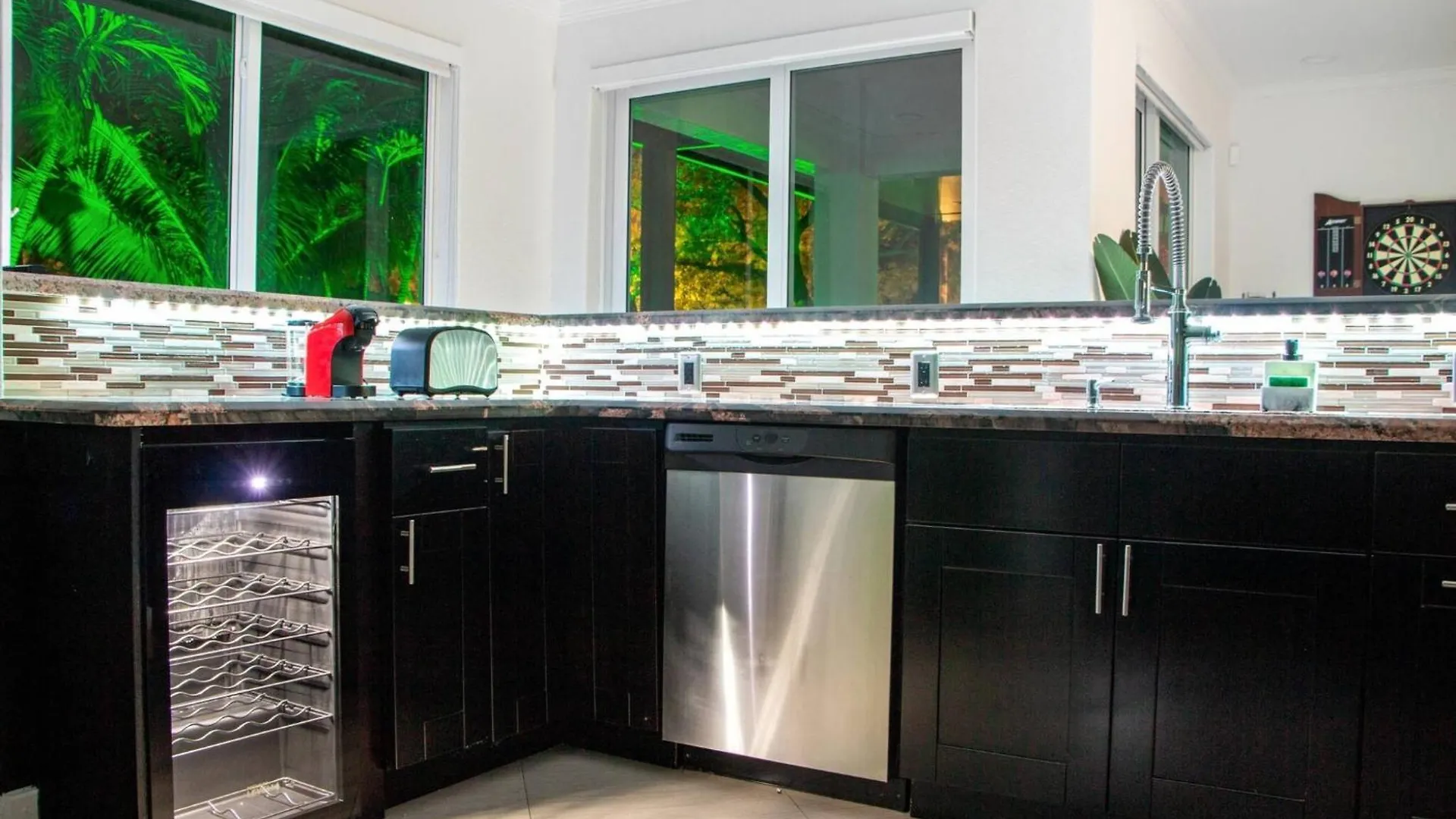 Luxe 5br I Pool Jacuzzi Fire Pit Piano