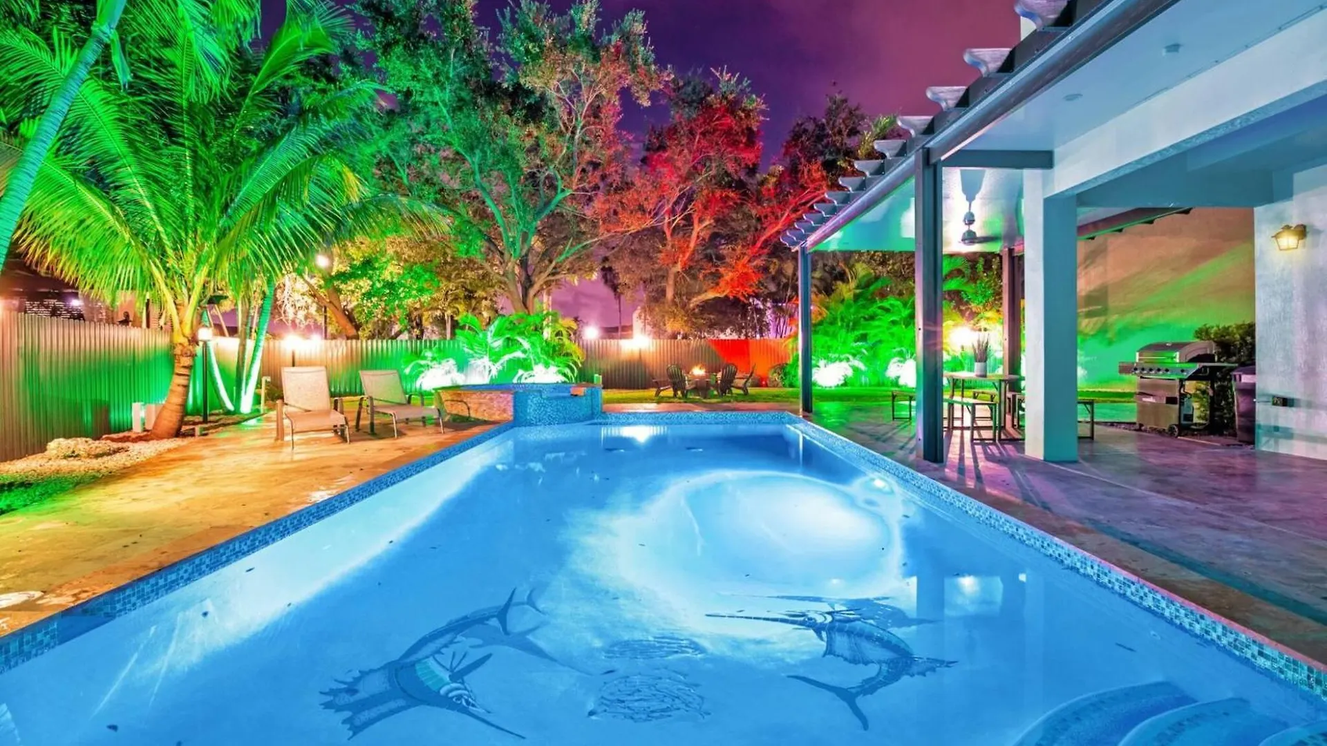 Luxe 5br I Pool Jacuzzi Fire Pit Piano Villa