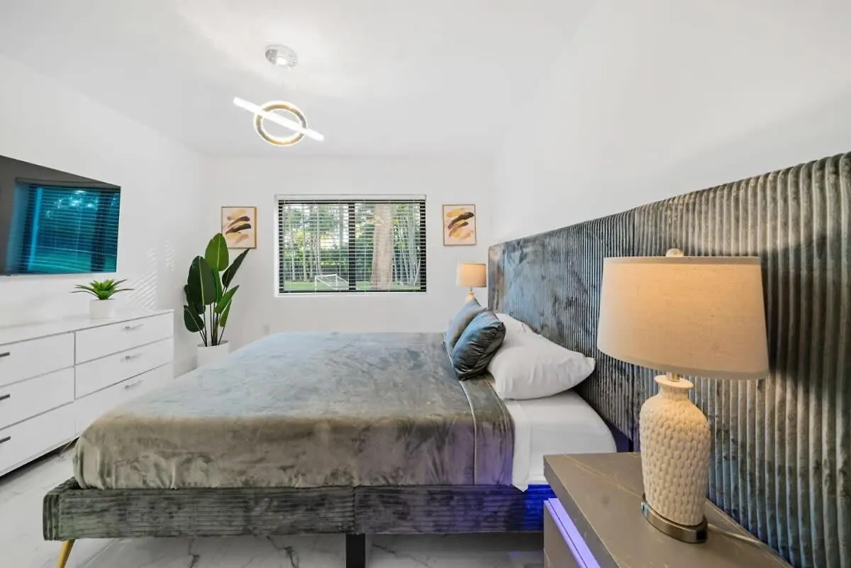 Luxury Azure With Heated Pool 20 Minutes To * Miami