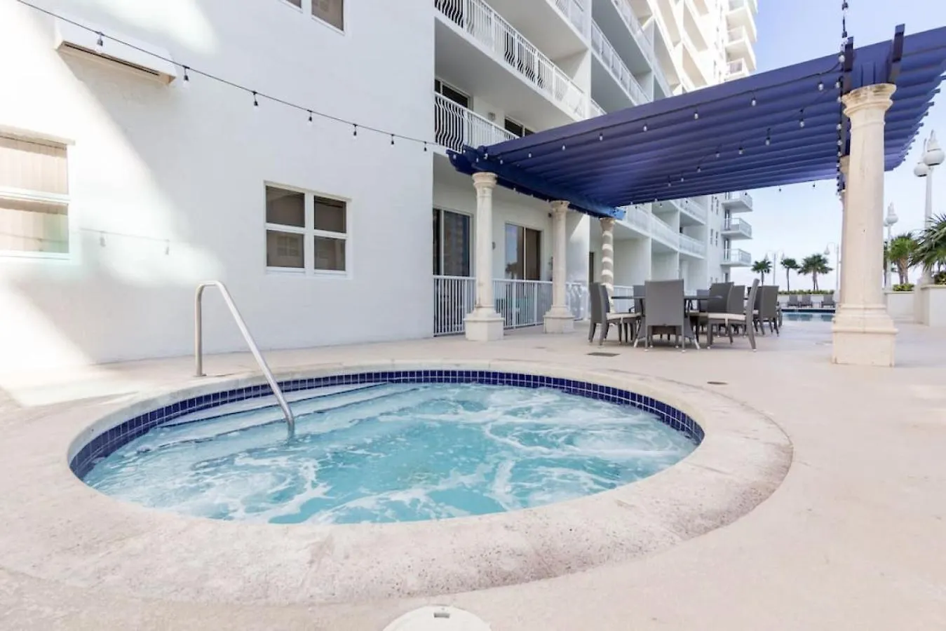 Vakantiehuis 3br Airbnb Friendly With Great Ocean View Balcony