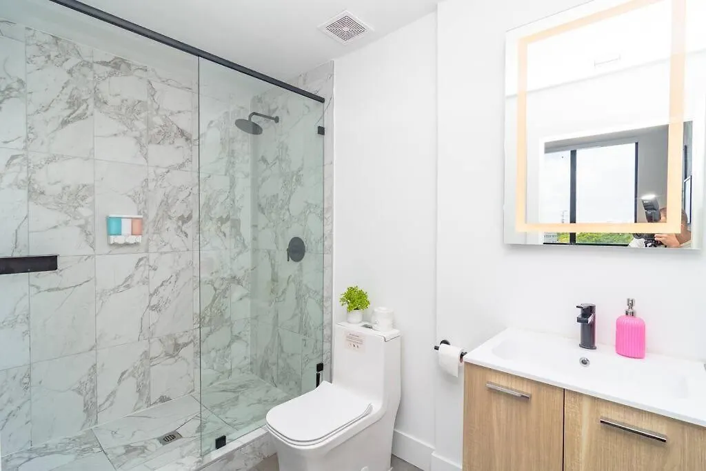 Escape 2br Near Brickell & The Sleeps 6 Guests *