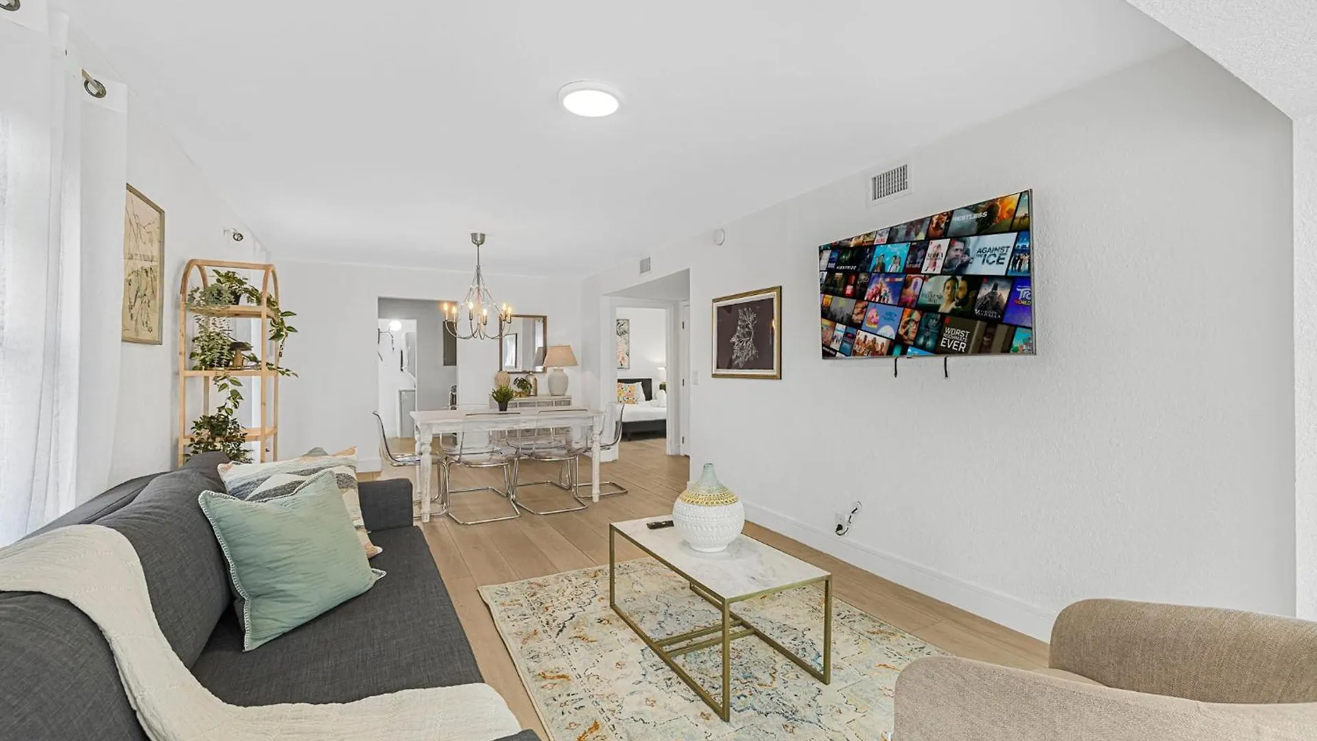 Spacious House W Amazing Pool! Holiday home Miami