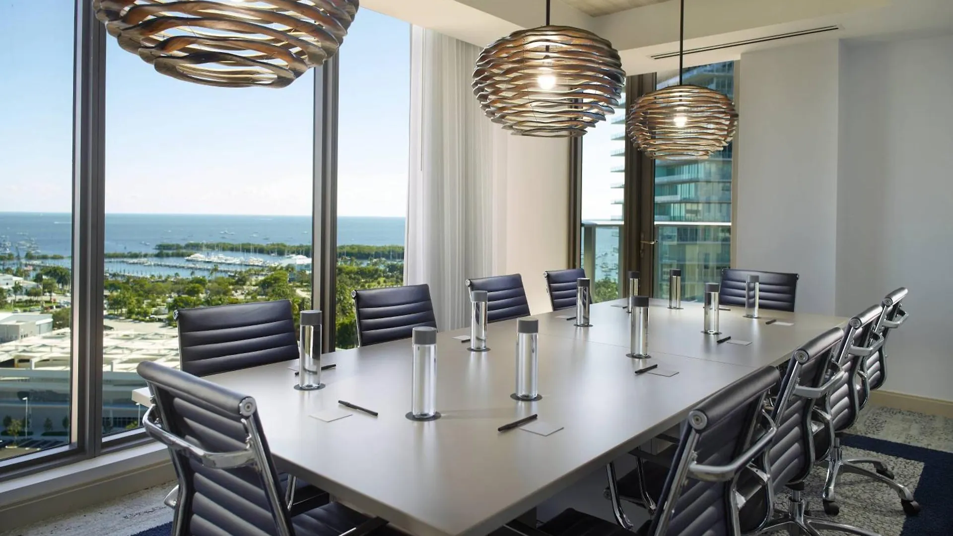 Hotel Courtyard Coconut Grove 3*