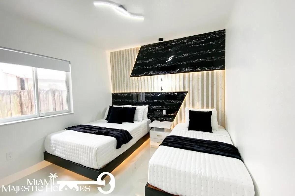Vakantiehuis Golden Horizon Villa, Pool, Perfect Game Room, Bbq Miami