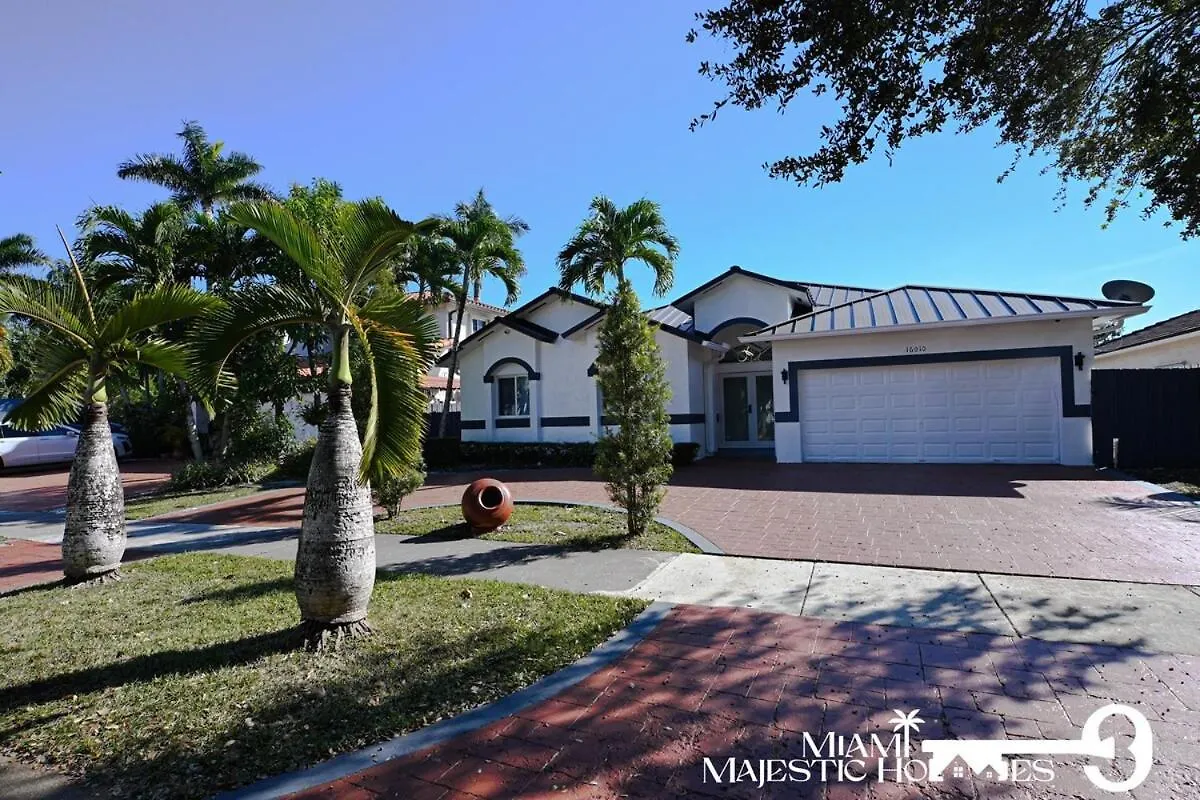 Vakantiehuis Golden Horizon Villa, Pool, Perfect Game Room, Bbq Miami