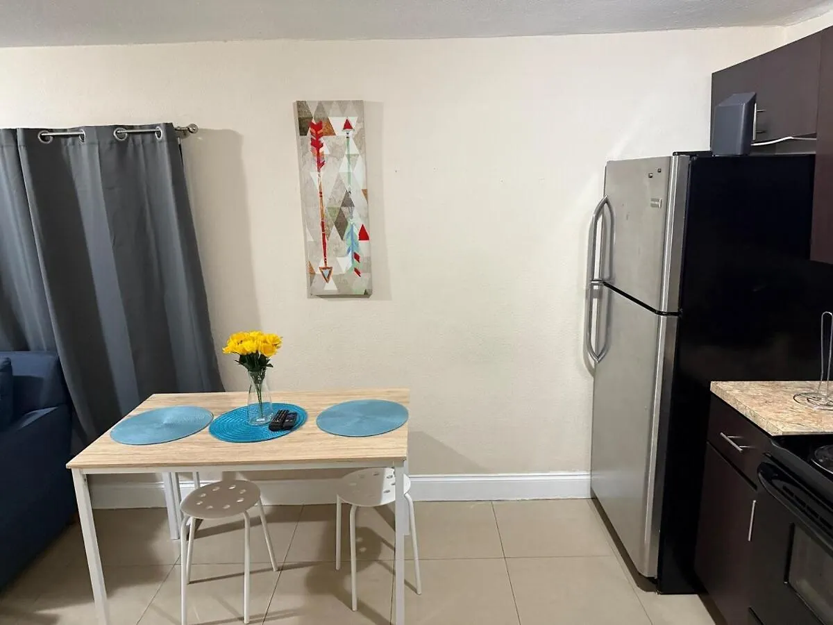 1bed Abode Near Main Attractions Apartman Miami