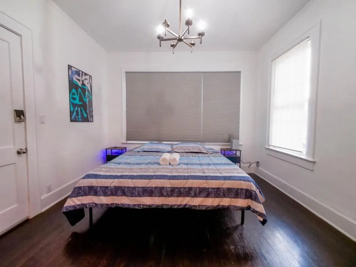 Cozy Edgewater Sanctuary Διαμέρισμα