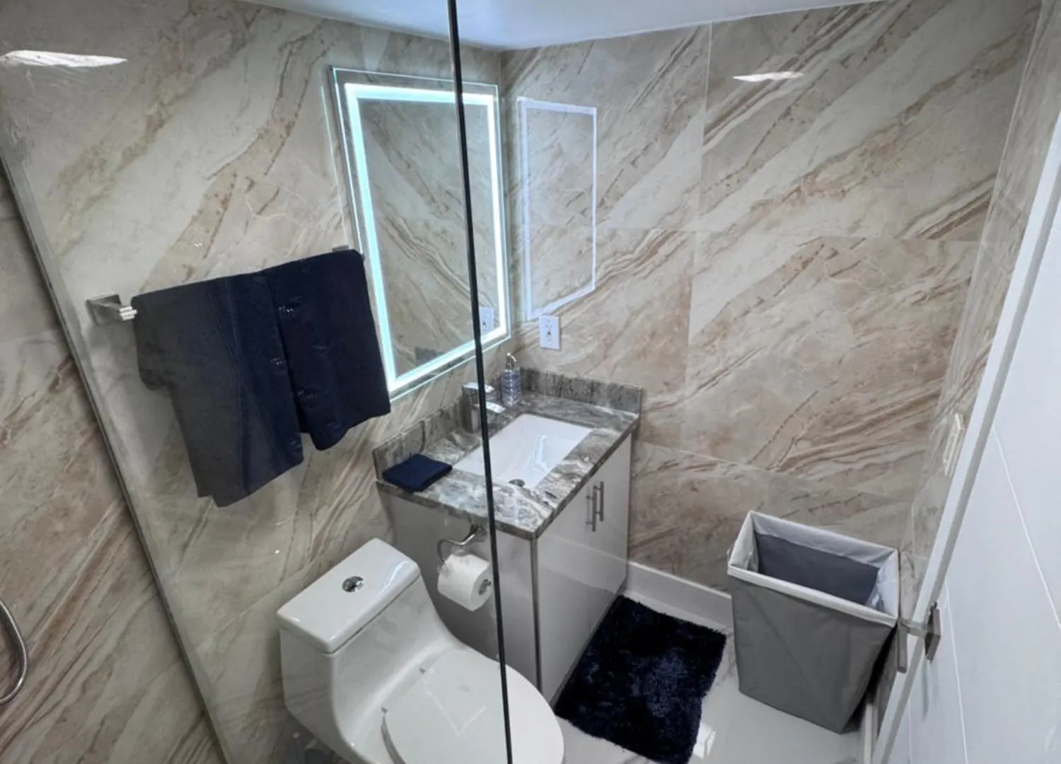 Daire Stylish With Jacuzzi