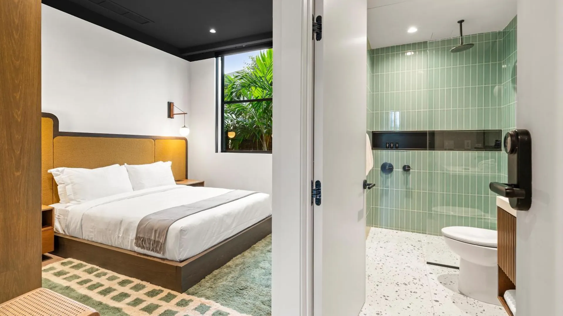 Hotel The Rover Miami