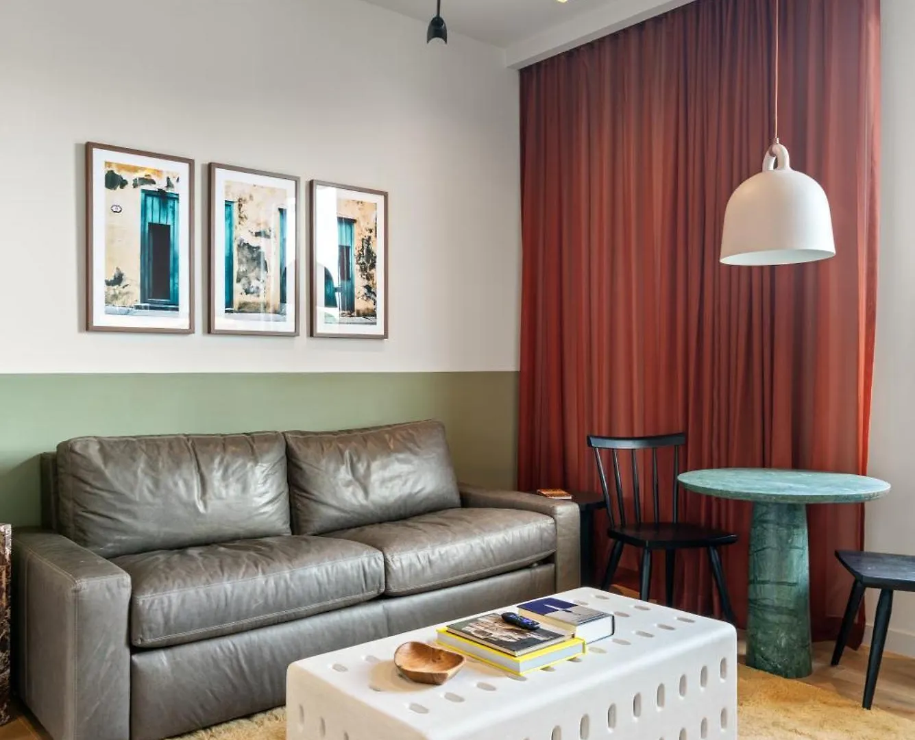 The Rover Hotel 4*