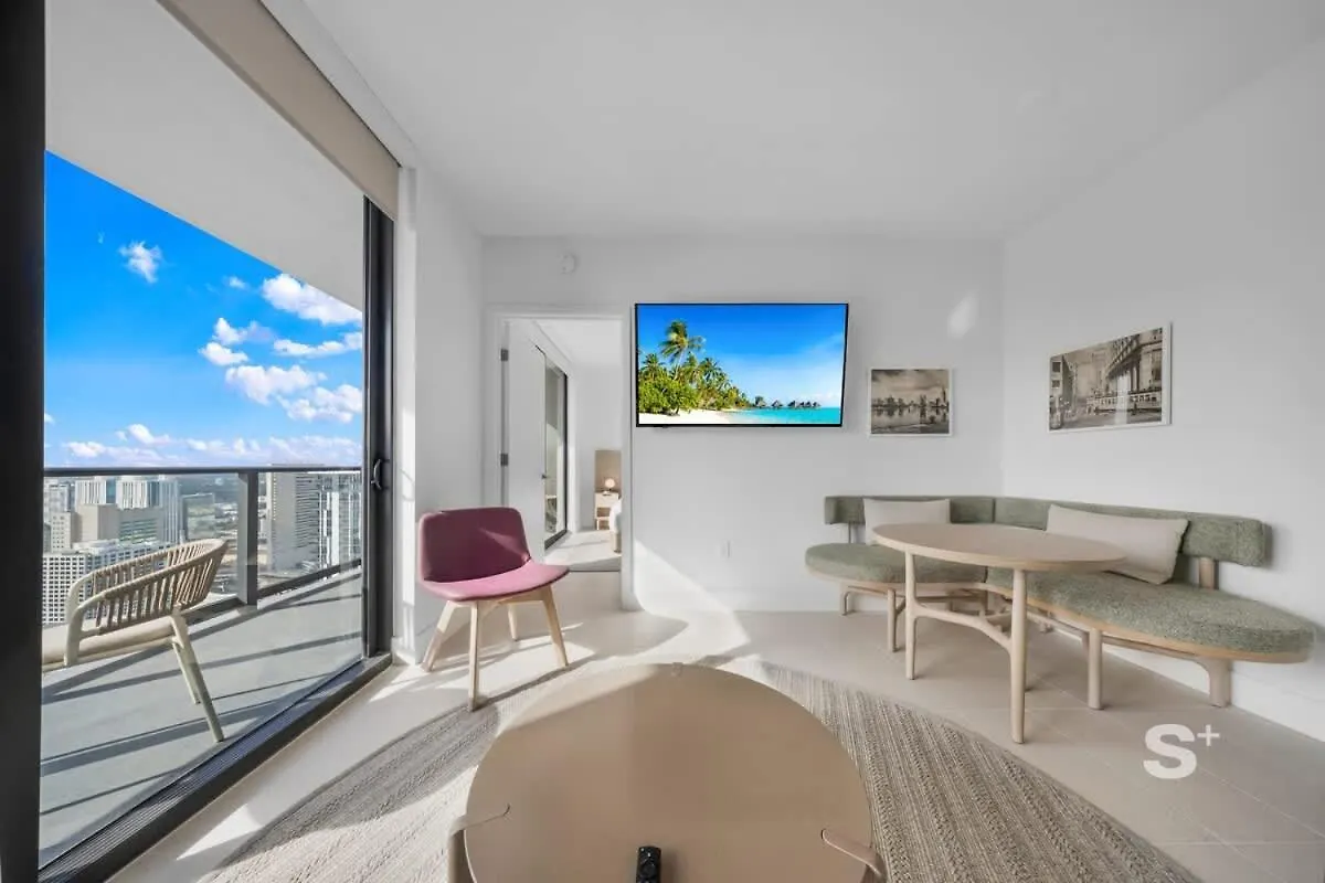 Luxe 1-br With Stunning Downtown Views Daire *