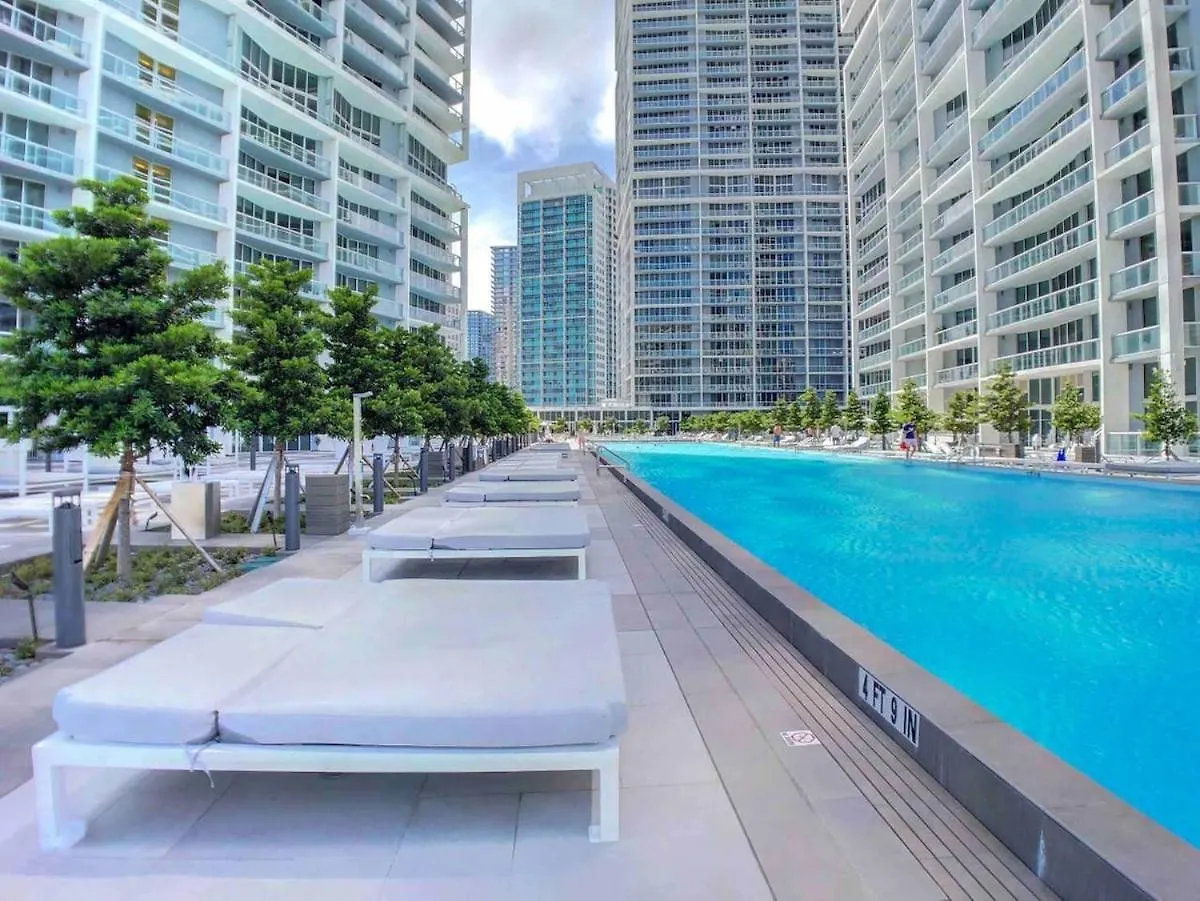 公寓 Sky High Penthouse Corner 2br 2ba Icon Brickell