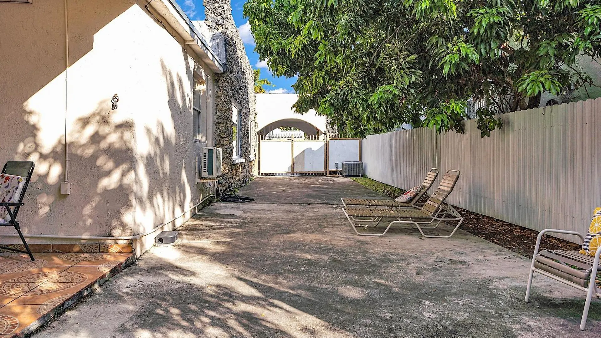 Casa de hóspedes Private In Little Havana