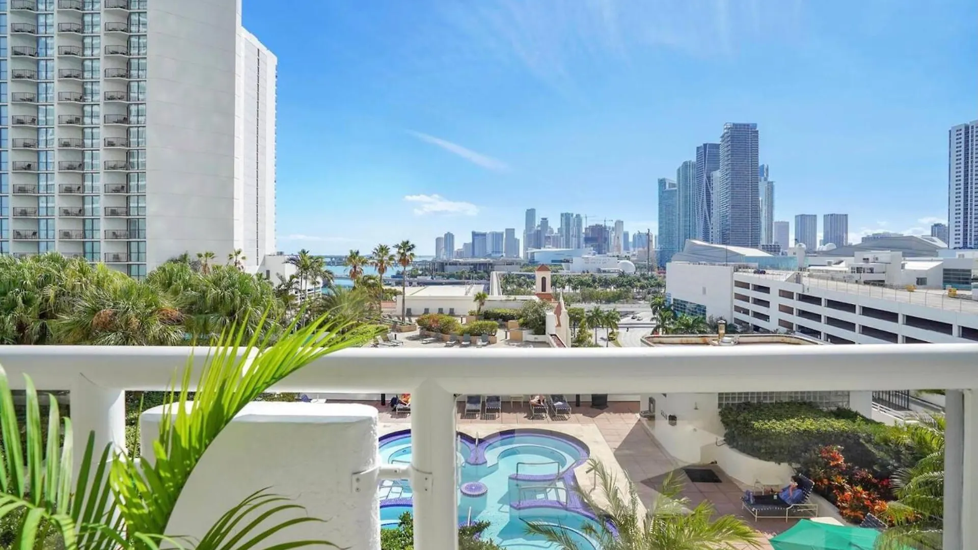 Apartmán 4 Bedroom With Stunning Balcony View Miami