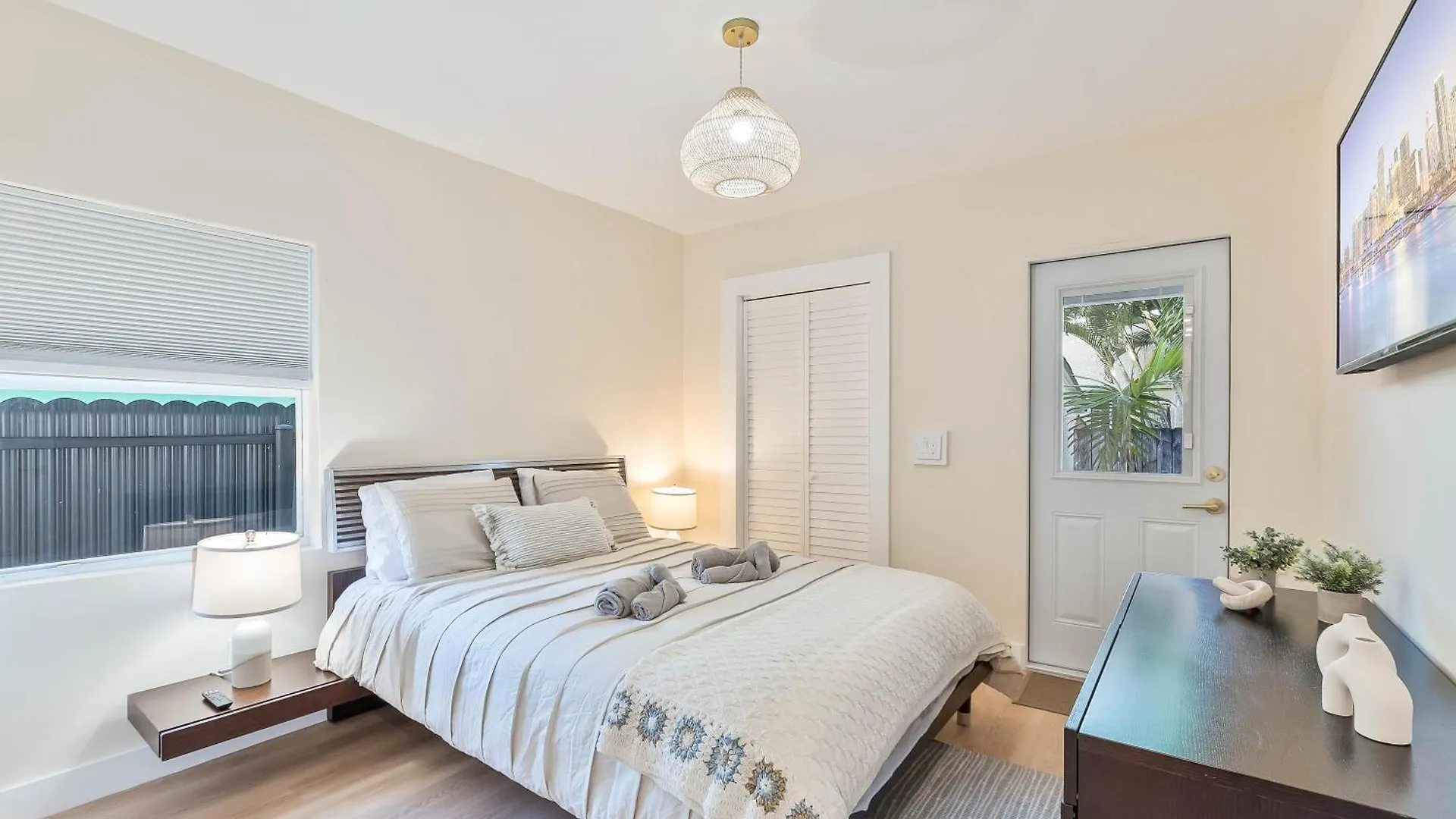 Casa Bellini Modern 3br W Bbq -10 Mins To Beac מיאמי