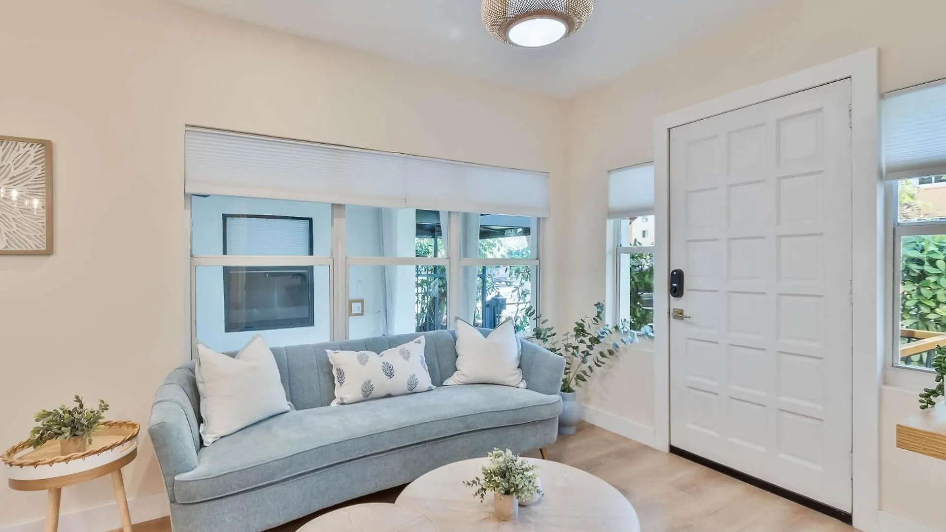 בית נופש Casa Bellini Modern 3br W Bbq -10 Mins To Beac מיאמי