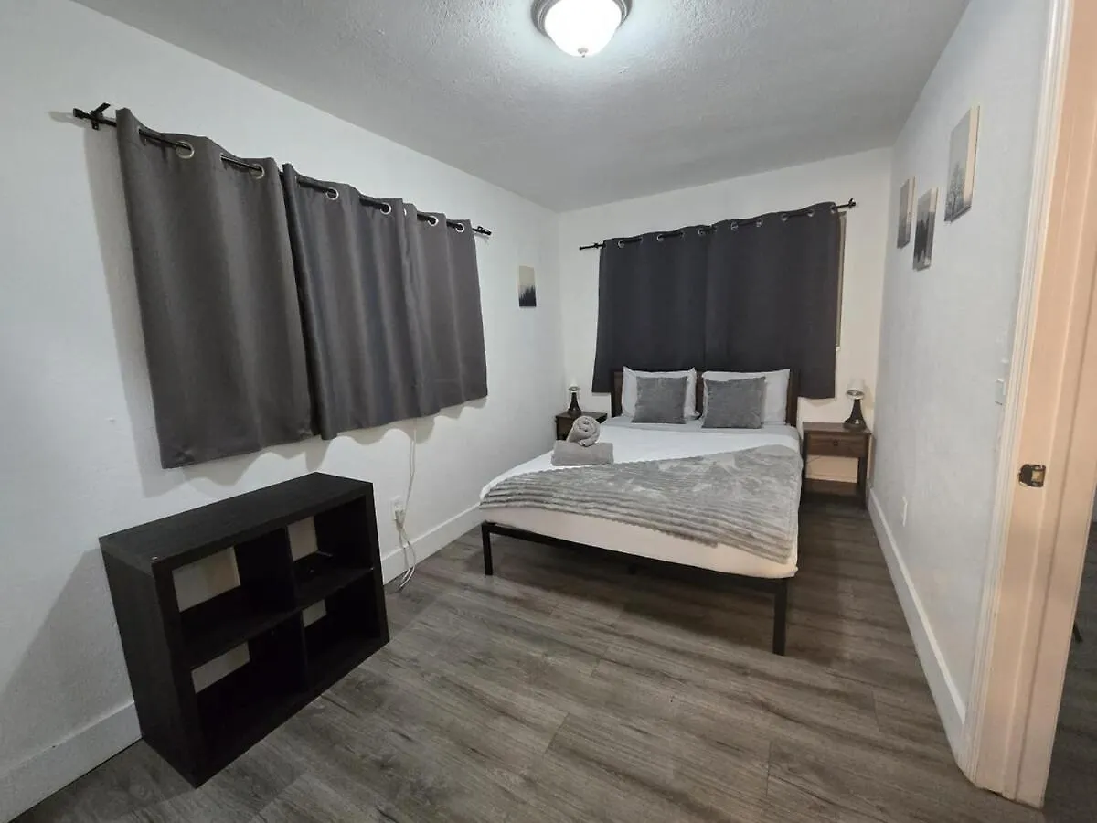 Apartamento Cozy Place Near Design District - 3