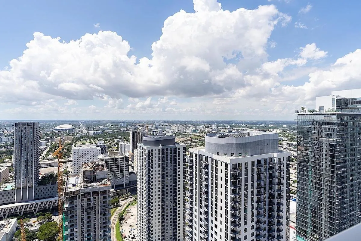 Stylish 1bd On 46th Floor Appartamento *