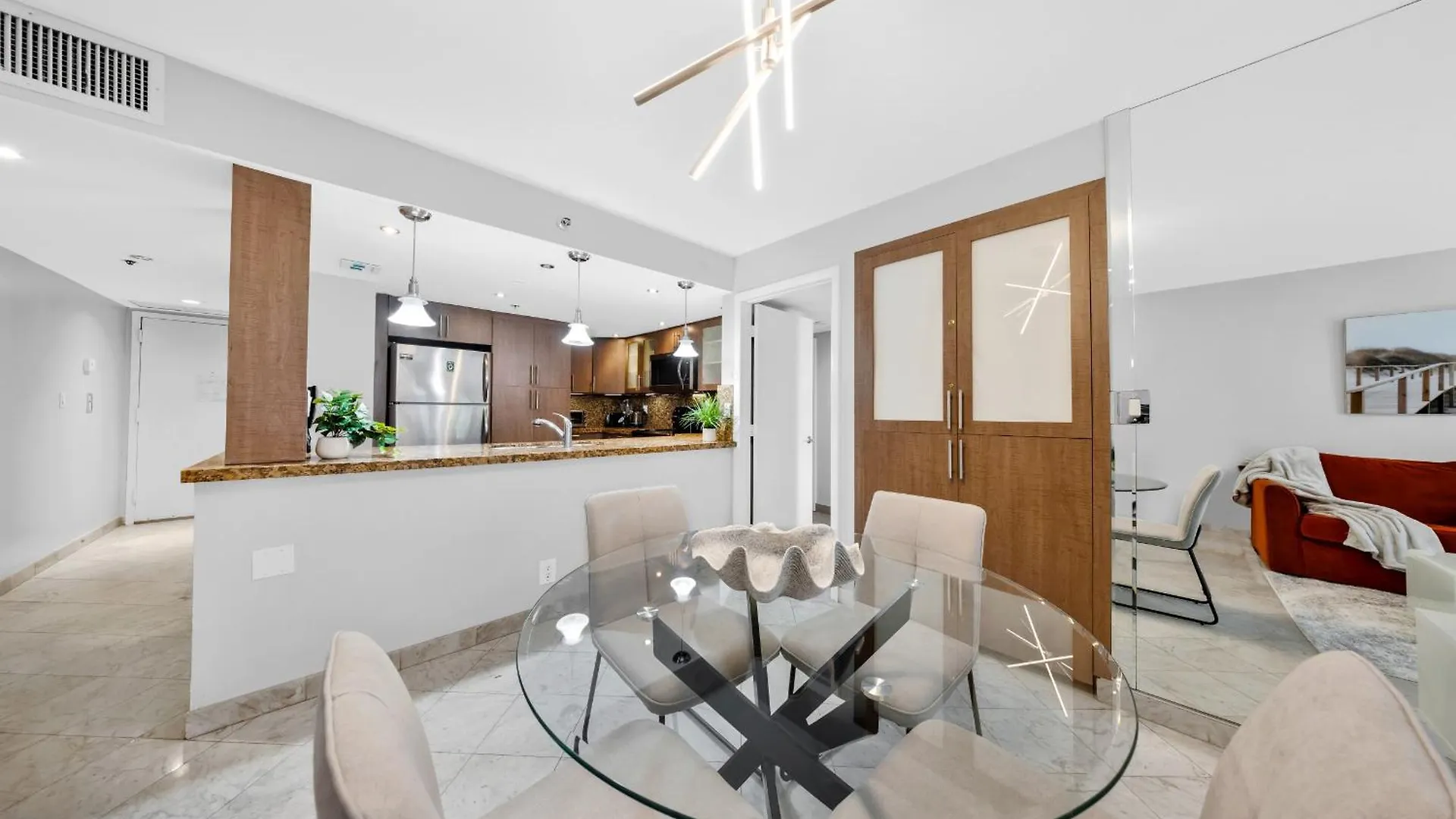 Apartment Bayside Glam With Epic Views *