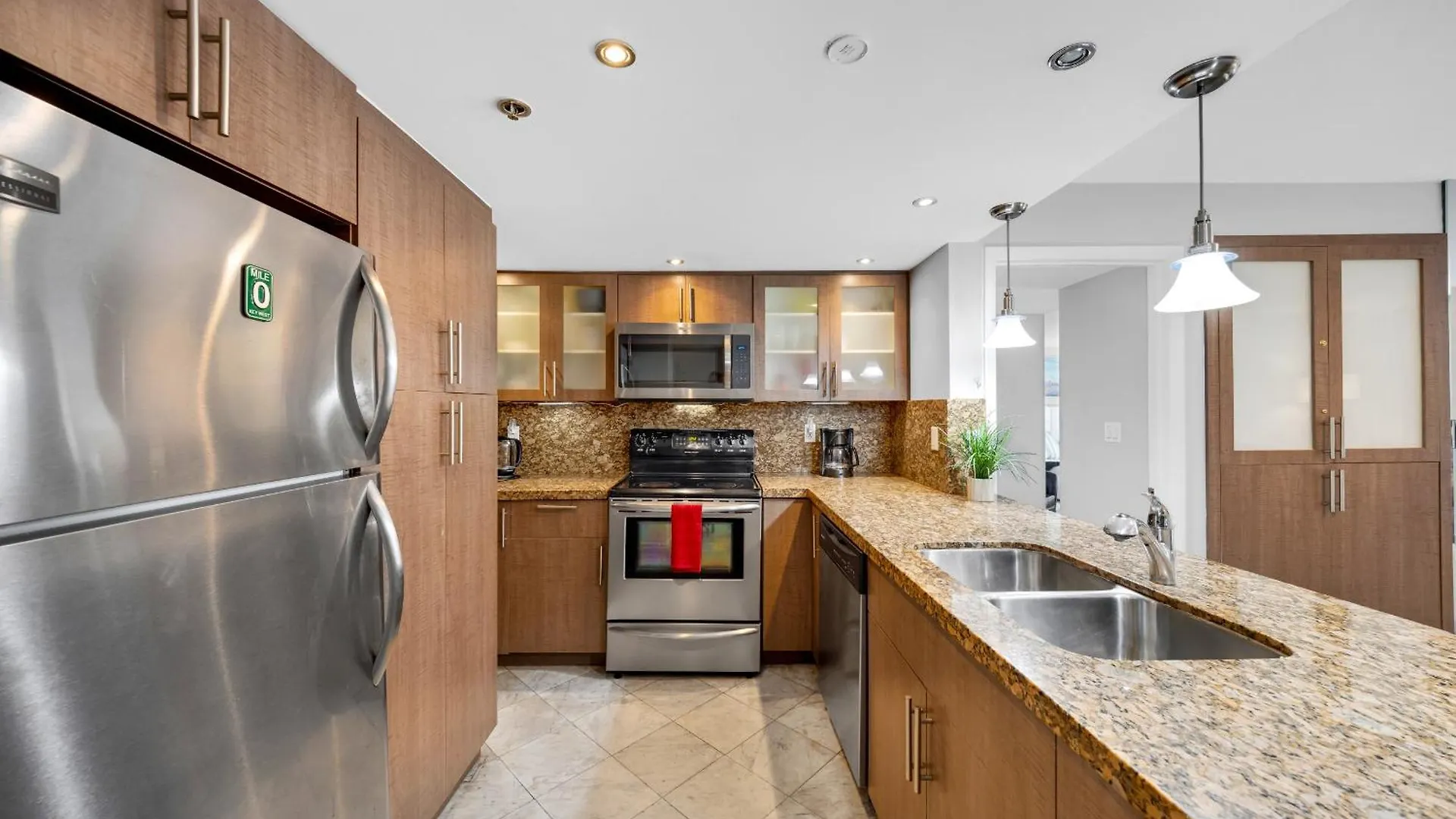 Bayside Glam With Epic Views Miami