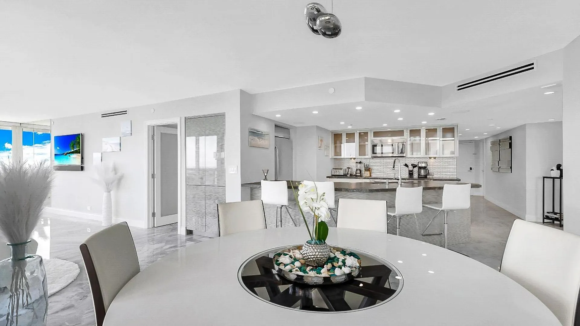 Bayside Glam With Epic Views Miami