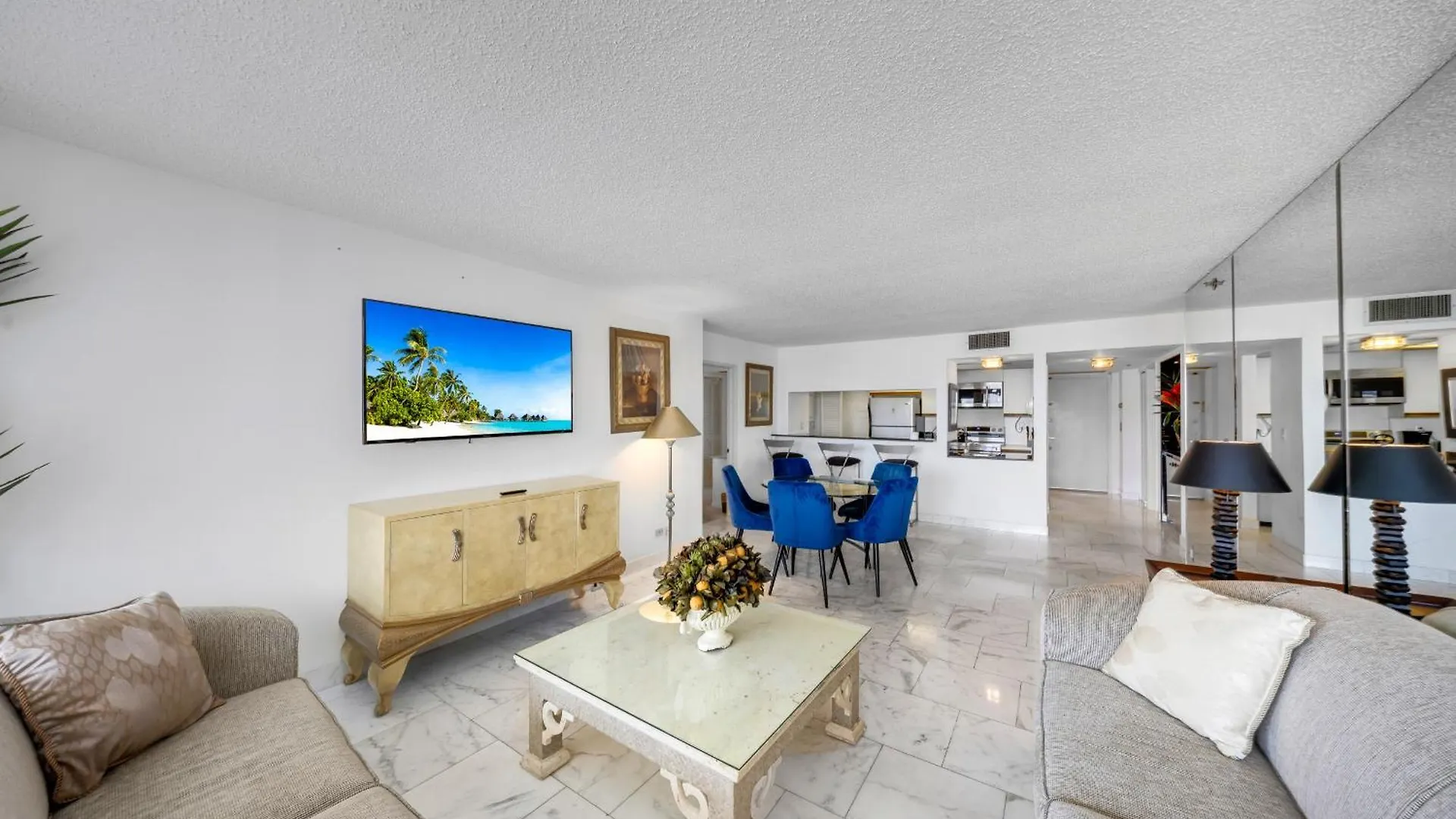Bayside Glam With Epic Views
