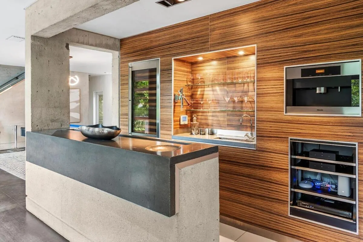 וילה Luxury With Large Pool & Bbq, Perfect Getaway!