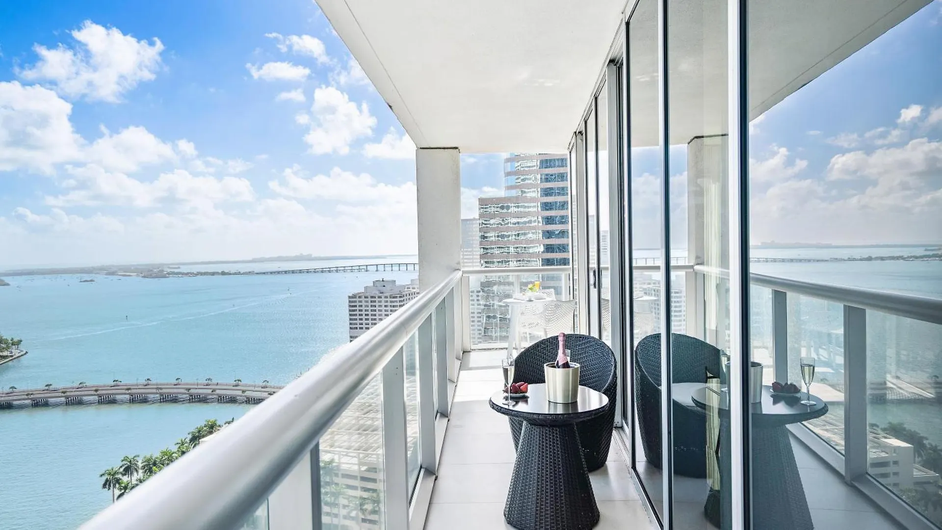 Brickell By Vacation 4*