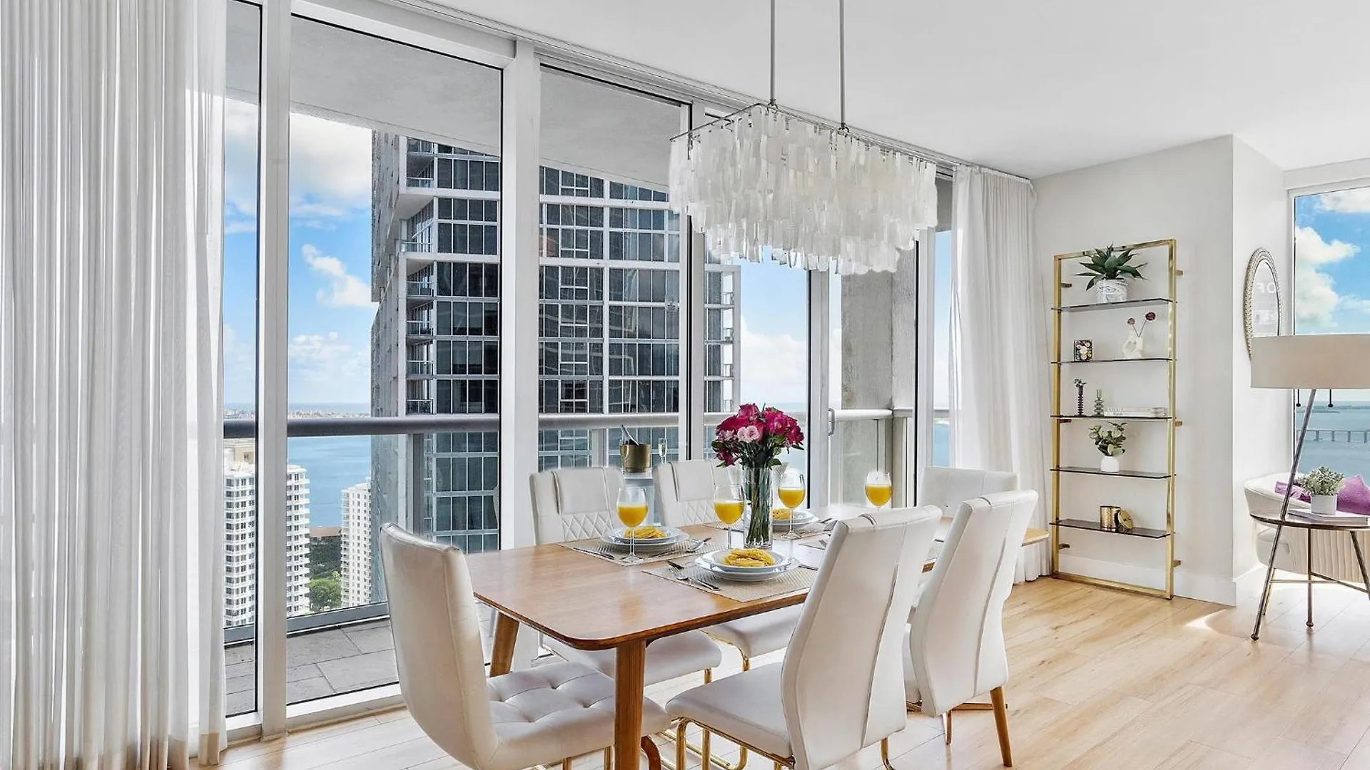 Brickell By Vacation 4*