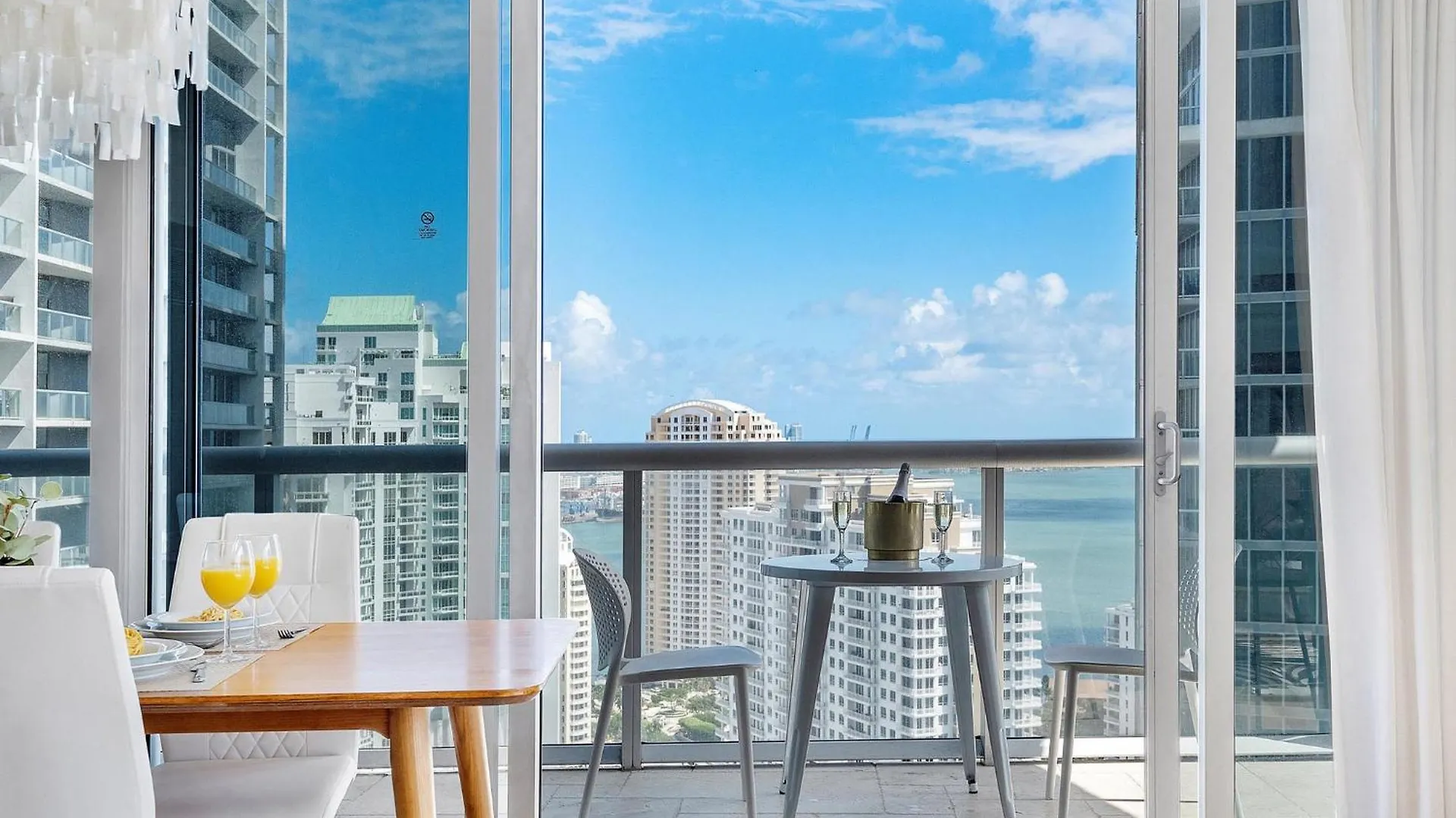 Brickell By Vacation 4*