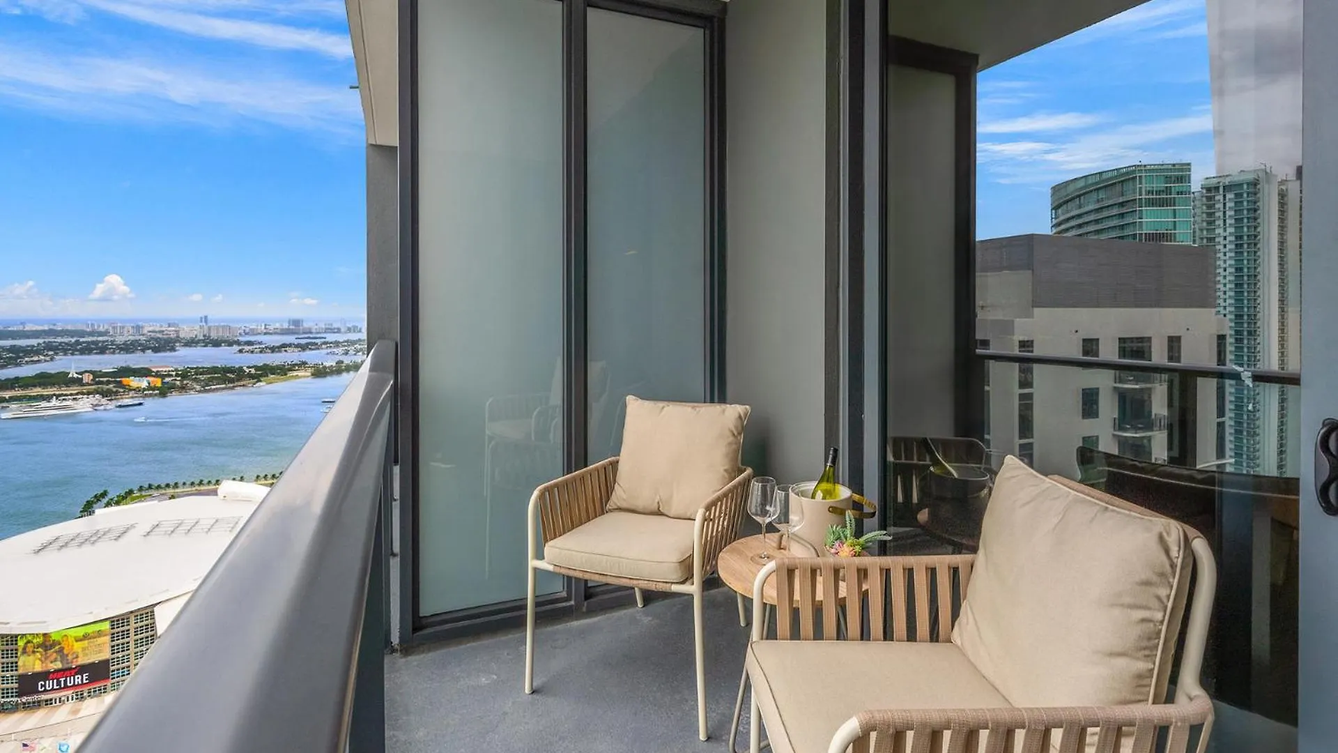View Private At Natiivo -4209 Miami