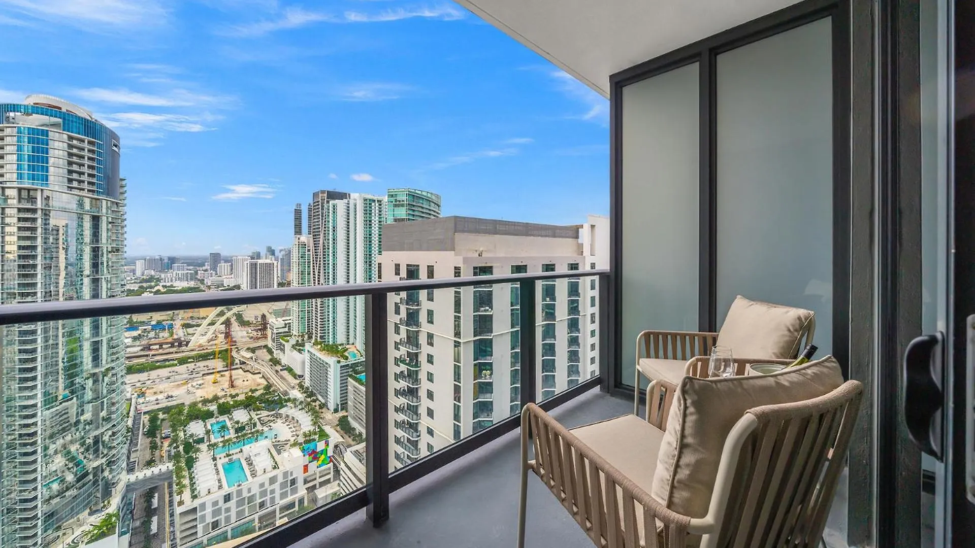 View Private At Natiivo -4209 Aparthotel Miami