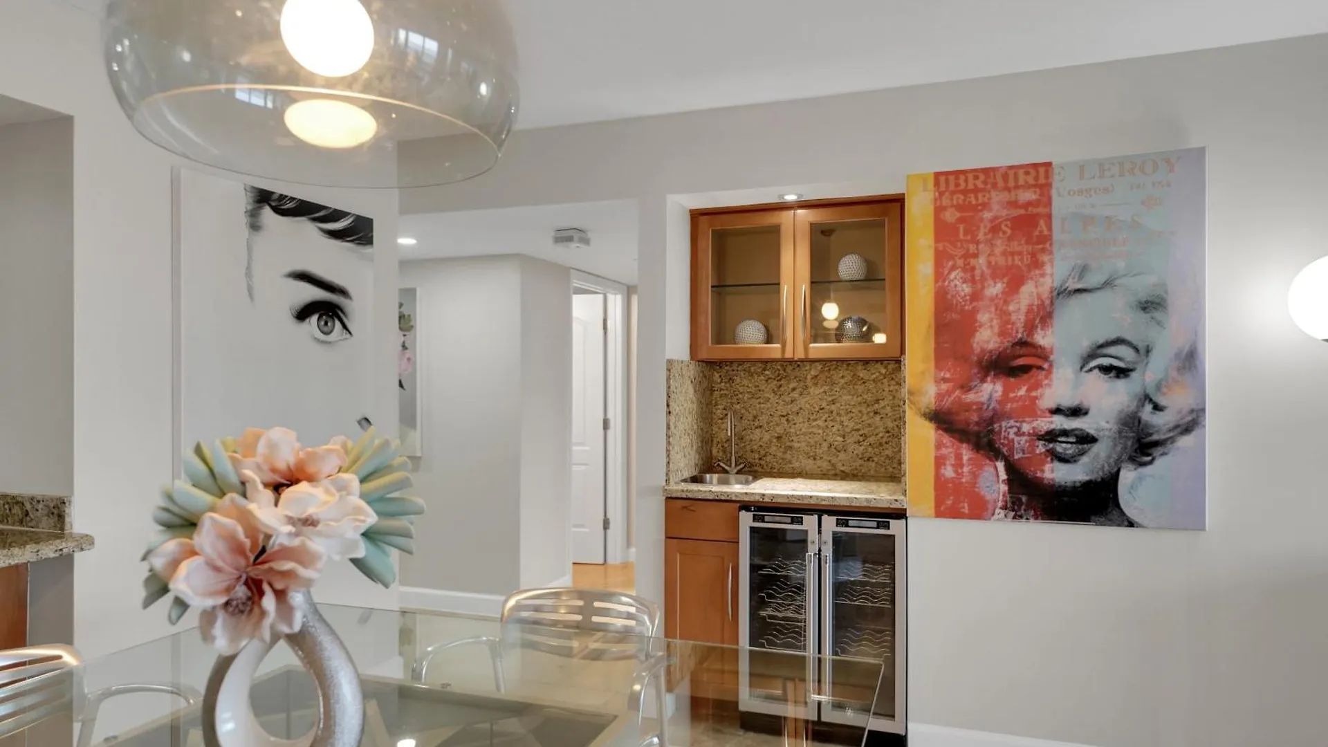 Permanent Vacation! Direct Water Views! * Miami