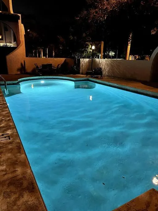 Βίλα Luxury Pool At St. Unit E, Pet Friendly
