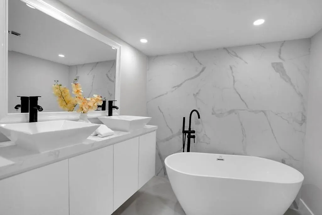 Appartamento Fantasy! Water & Park Views! Miami